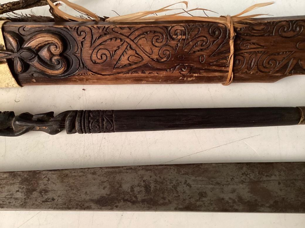 Indonésien Rare peuple de Dayak du Borneo en vente