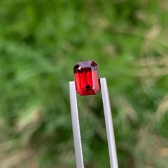 Extraordinary Red Rhodolite Garnet 1.80 carats Emerald Cut Madagascar's Gemstone