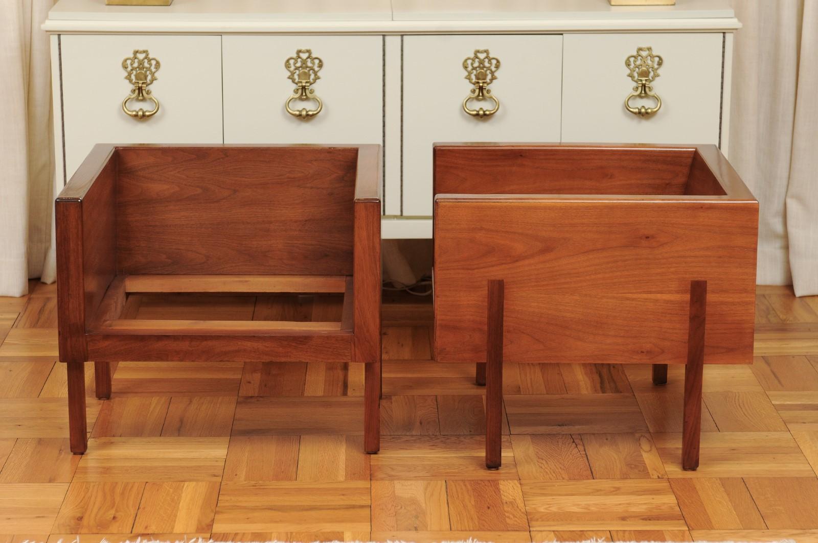 Außergewöhnliches Paar Loungesessel aus Nussbaumholz mit Würfel im Probber-Stil - 2 Paar im Angebot 7
