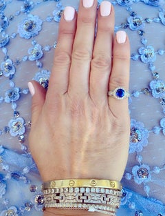 Extraordinary Sapphire and Diamond Platinum Ring