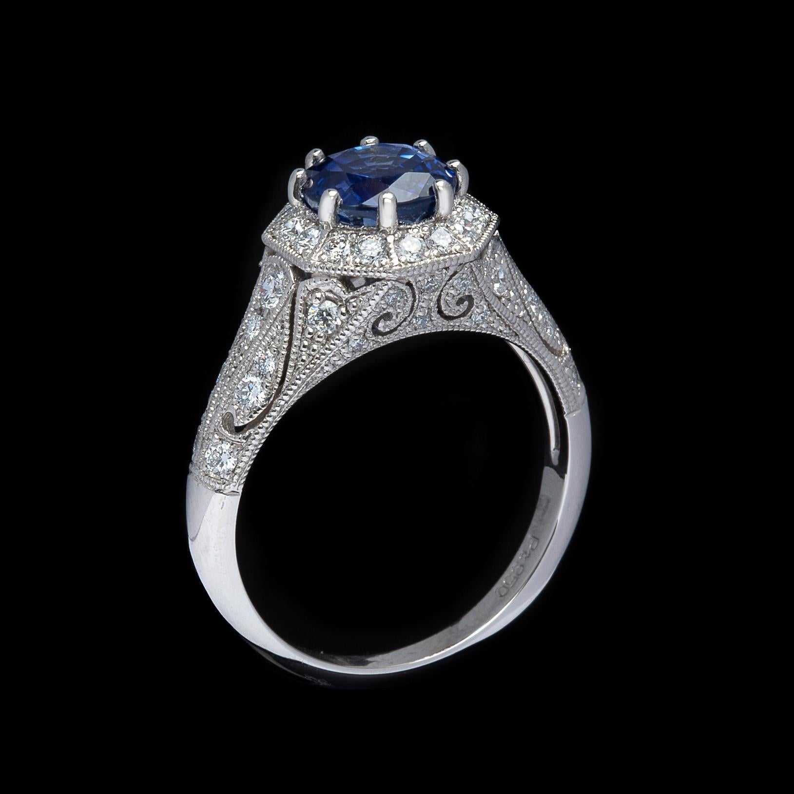 Women's Extraordinary Sapphire and Diamond Platinum Ring For Sale