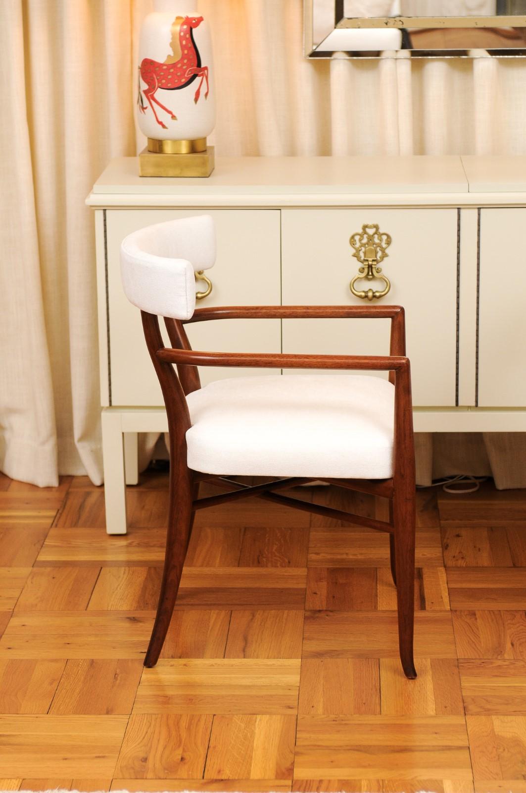 Extraordinaire ensemble de 12 chaises modernes Klismos de Robsjohn-Gibbings, datant d'environ 1950 en vente 9