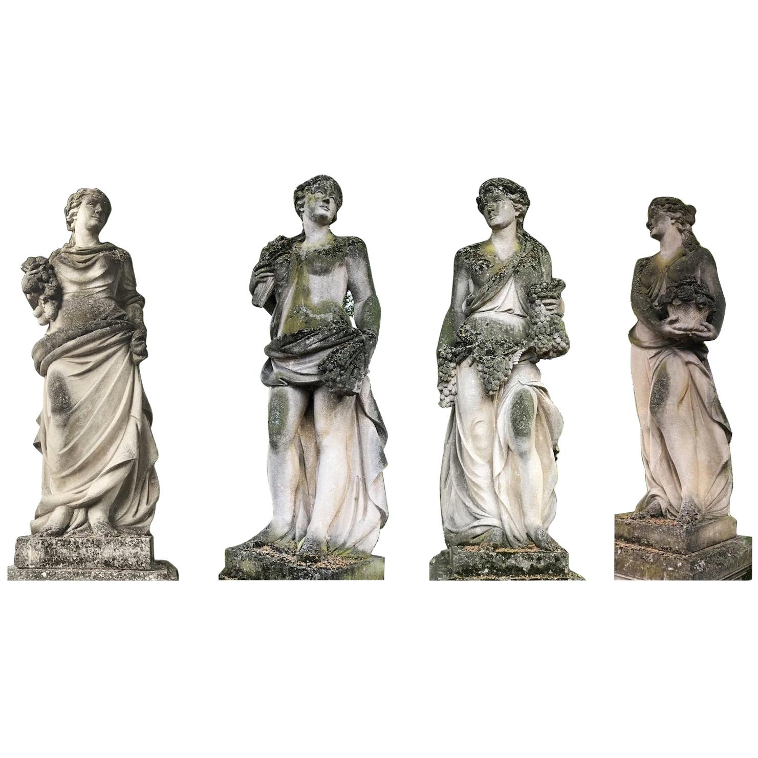 Außergewöhnlicher Satz italienischer Steinstatuen:: die die vier Jahreszeiten darstellen
