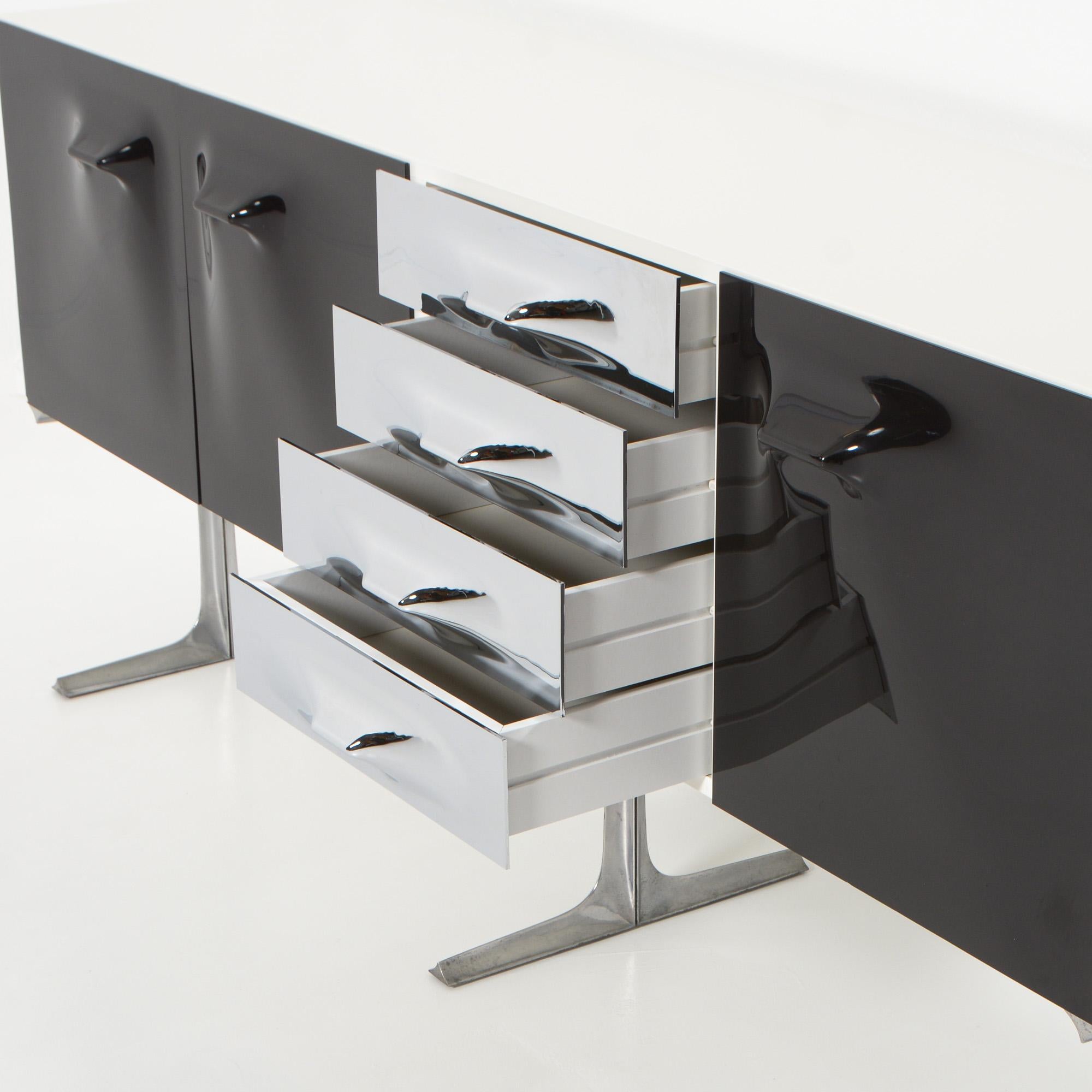 Extraordinary Sideboard by Raymond Loewy for DF 2000 4
