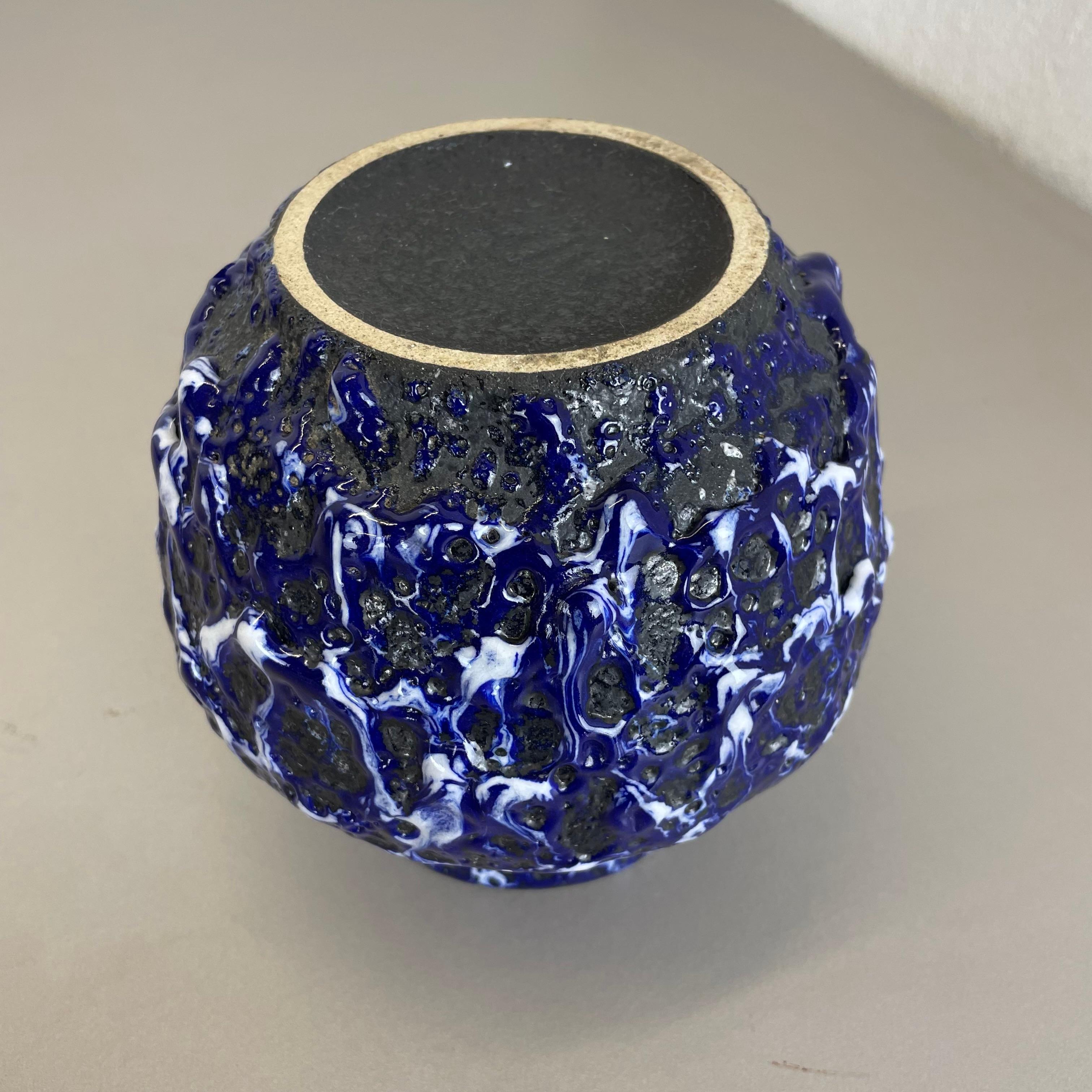 Extraordinaire vase en poterie de lave grasse sur glaçure par Es Keramik, Allemagne, WGP 1960 en vente 12