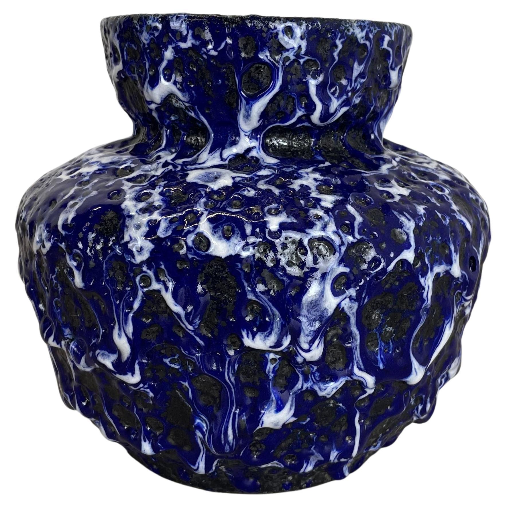Extraordinaire vase en poterie de lave grasse sur glaçure par Es Keramik, Allemagne, WGP 1960