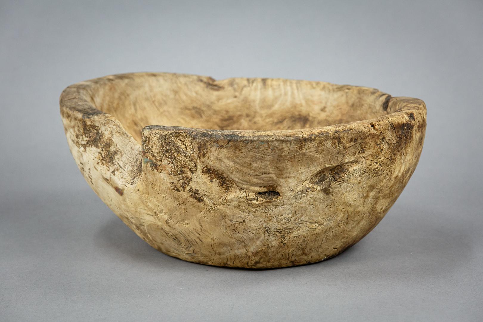 Extraordinary Swedish Burl Knot or Root Bowl For Sale 5
