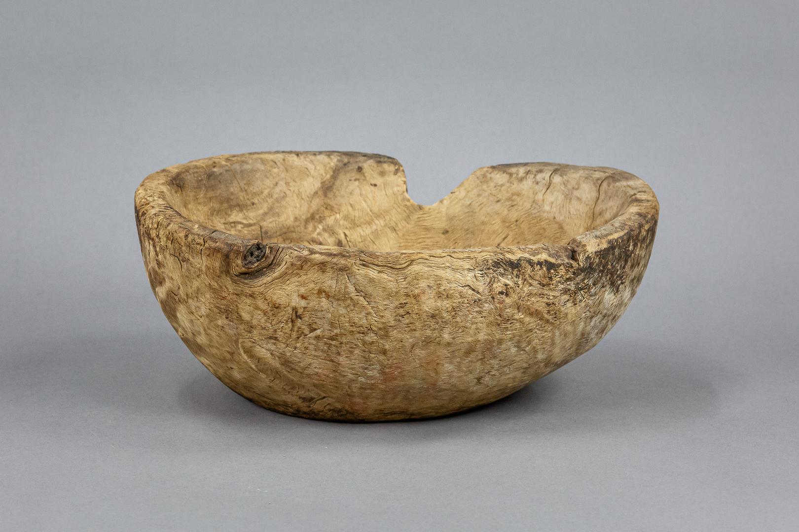 Extraordinary Swedish Burl Knot or Root Bowl For Sale 1