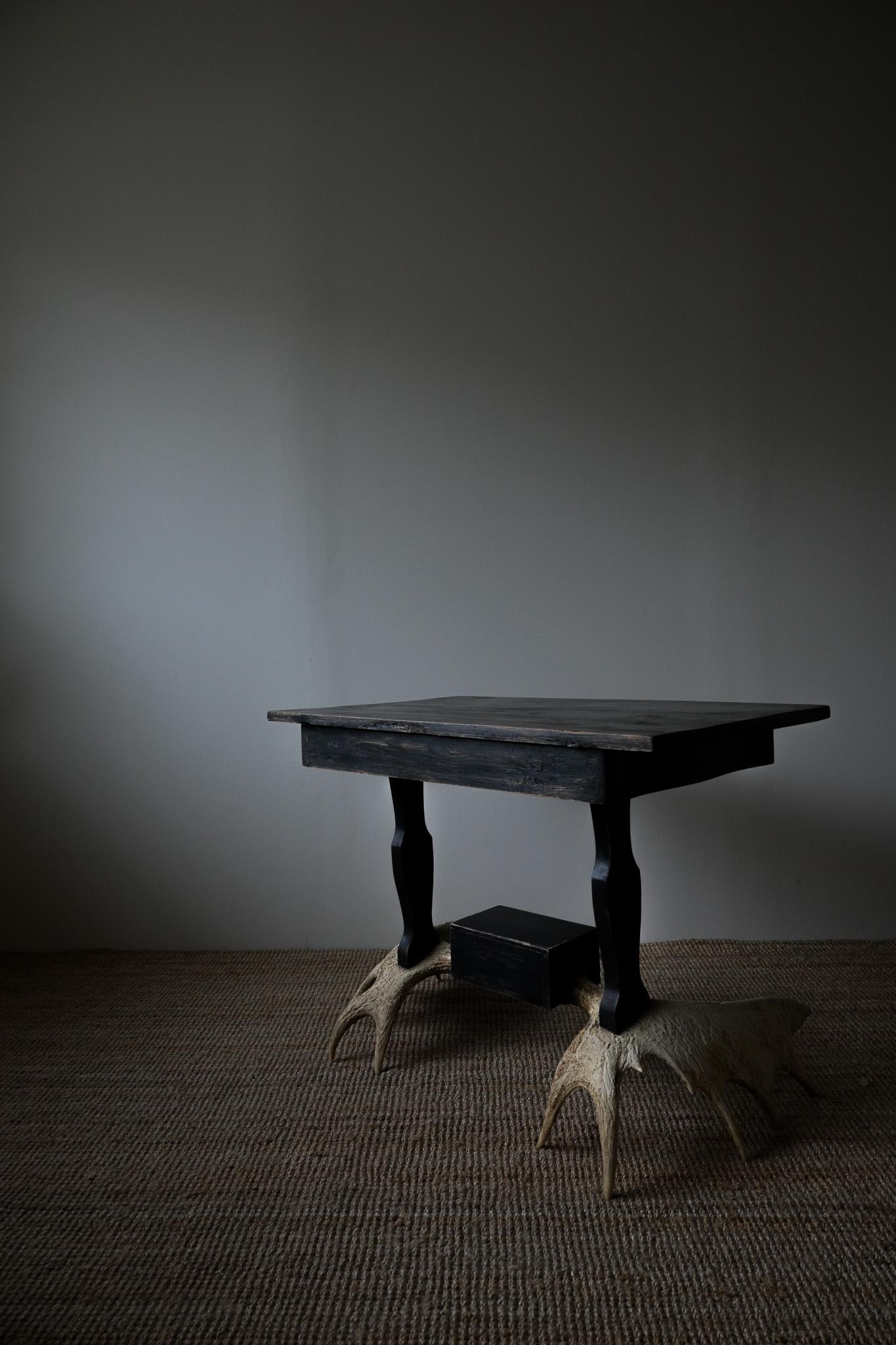 Extraordinary Swedish Hunting Table/Desk, dated 1873 In Good Condition In Farsta, SE