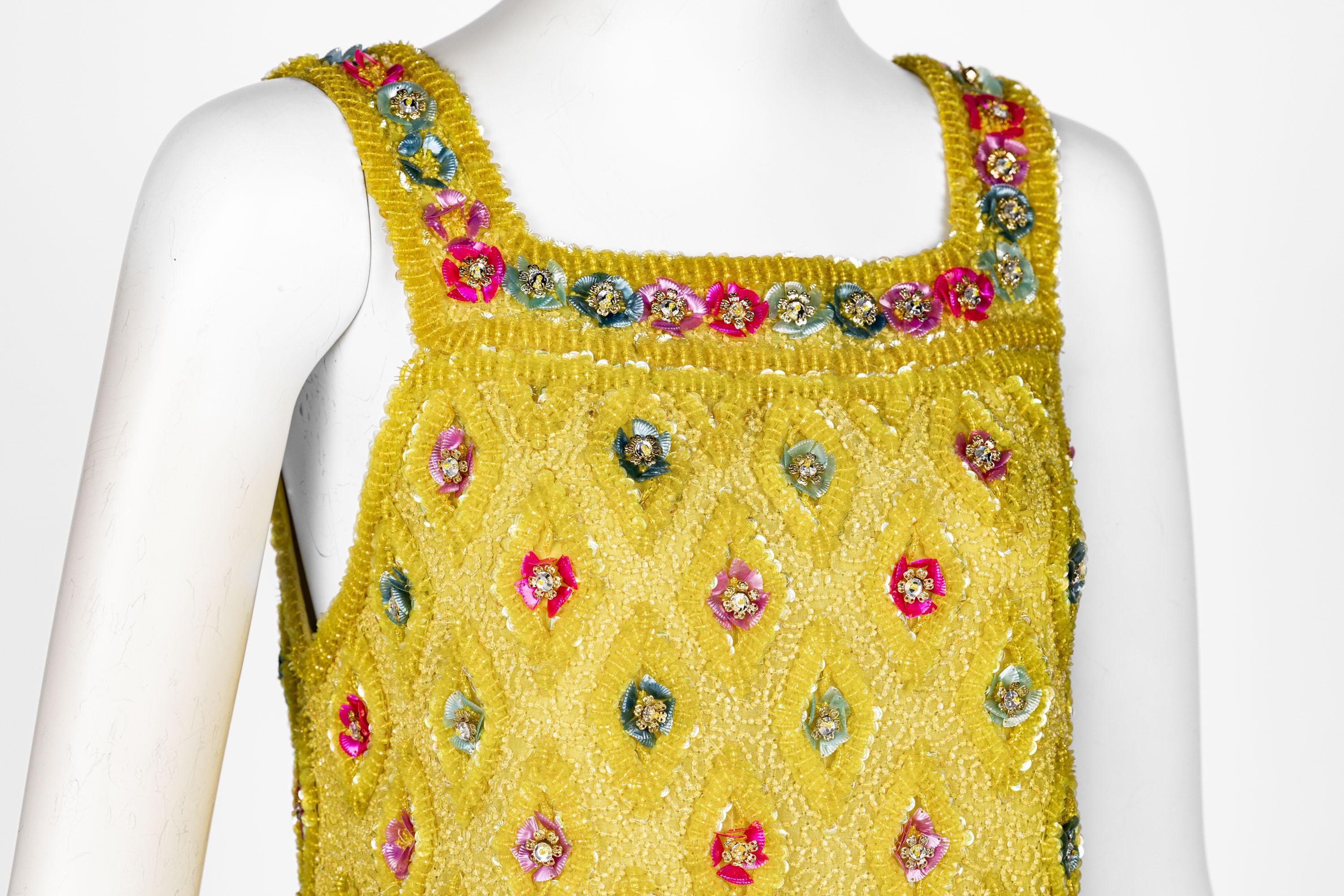 Extraordinary Unlabeled Yellow Beaded & Sequins Embellished Dress 4