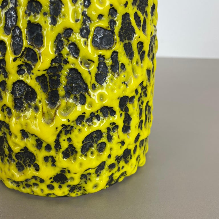 Extraordinary Vintage Pottery Fat Lava Vase Made by Es Keramik, Germany