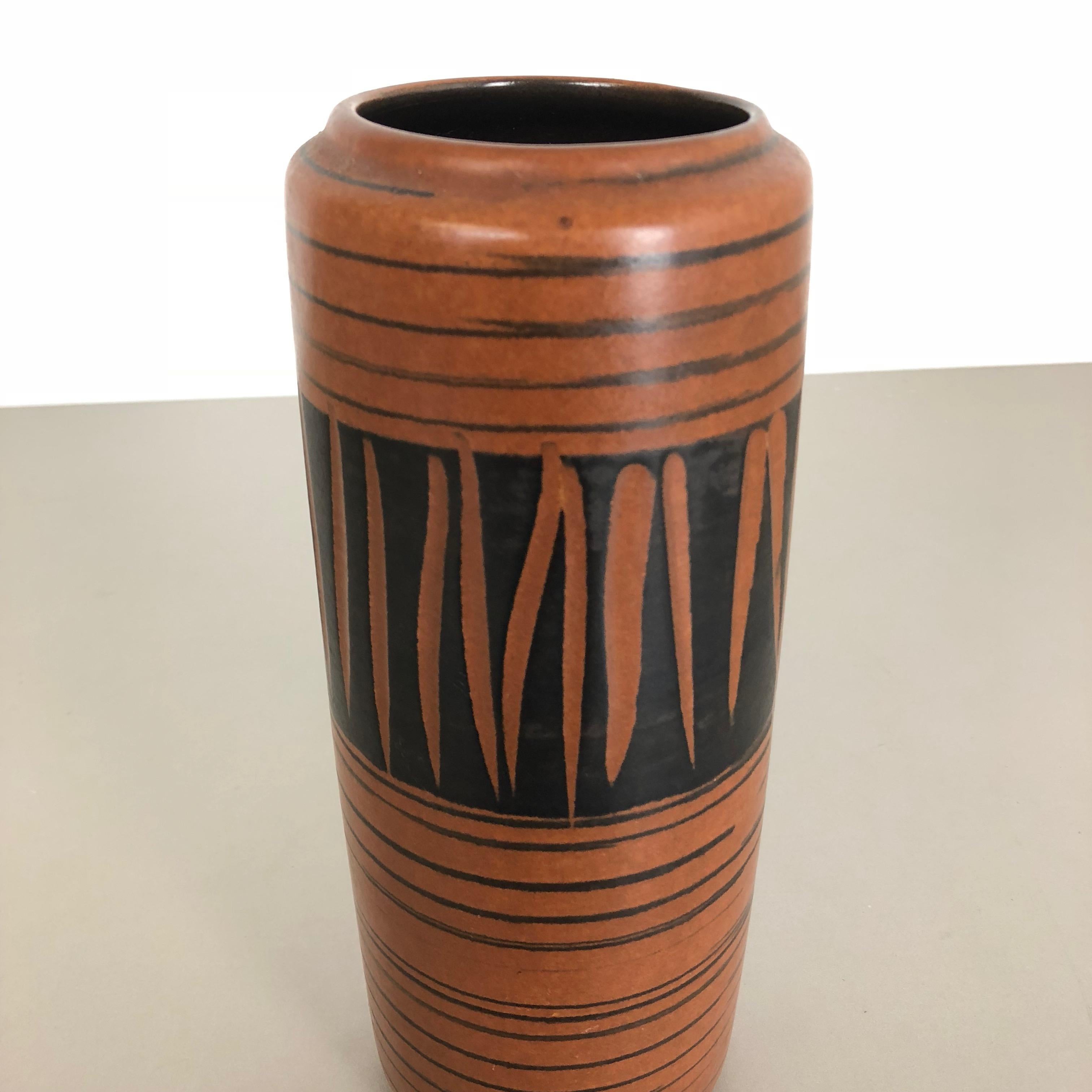 Extraordinary Vintage Pottery Fat Lava Vase Made by Scheurich, Germany, 1970s For Sale 5