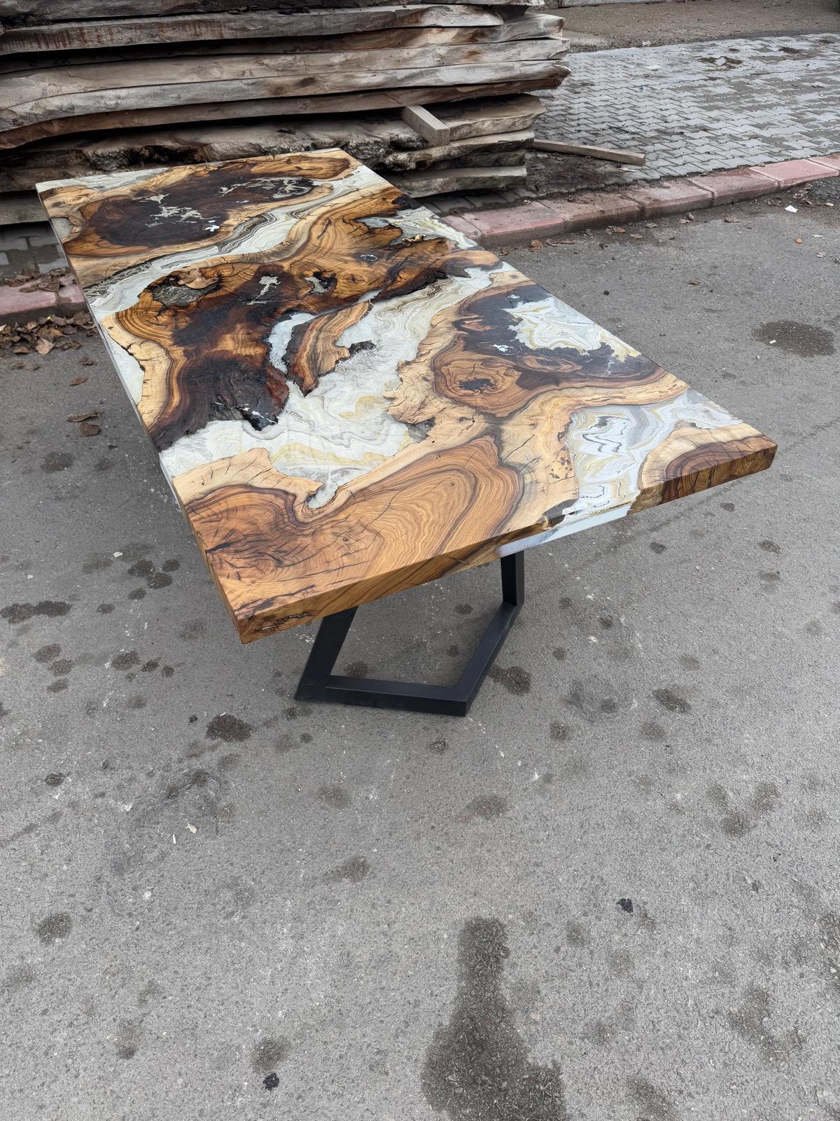 Arts and Crafts Extraordinary White Onix Marble Design Epoxy Resin Dining Table by Tinella For Sale