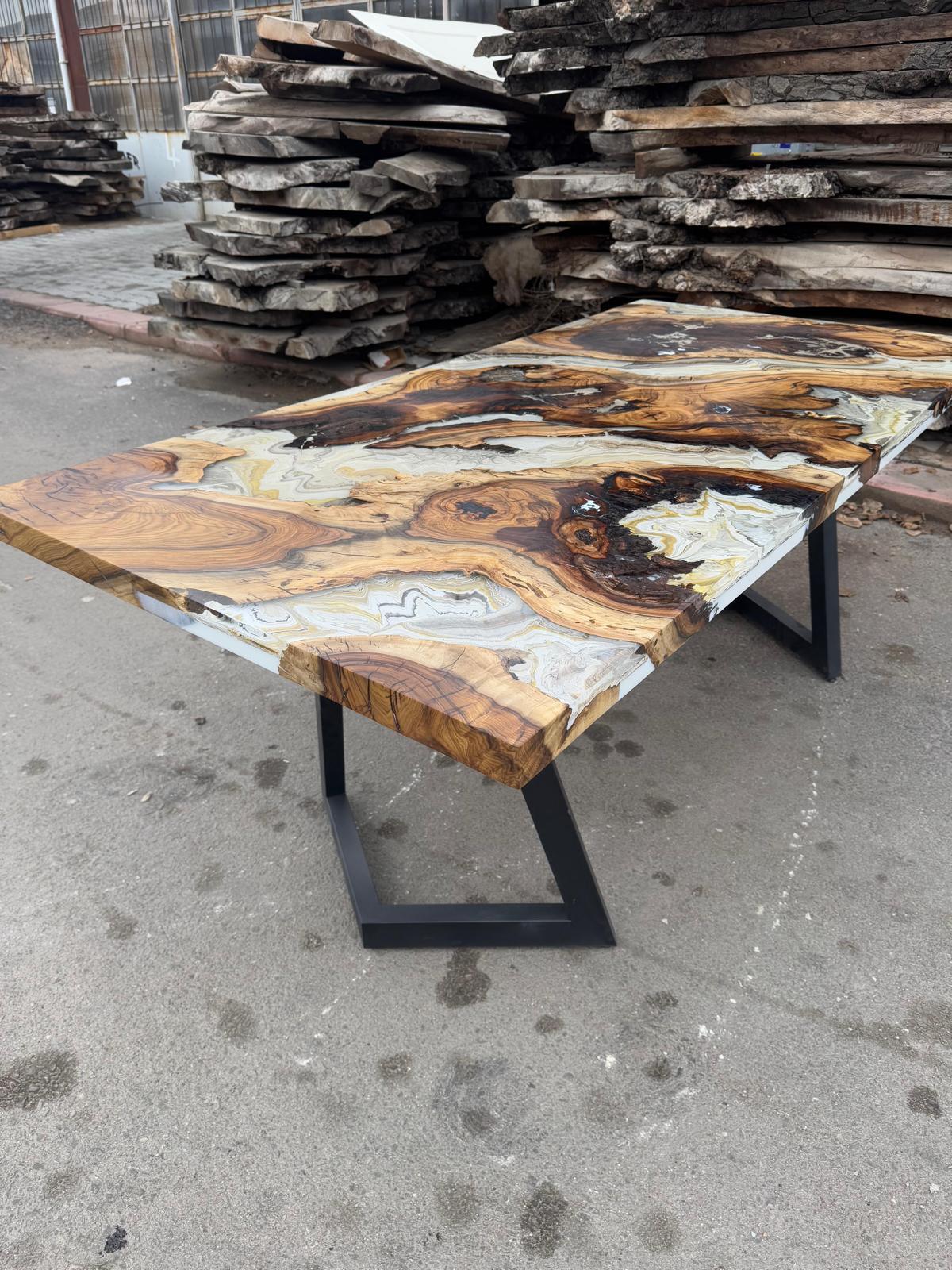 Extraordinary White Onix Marble Design Epoxy Resin Dining Table by Tinella In New Condition For Sale In İnegöl, TR