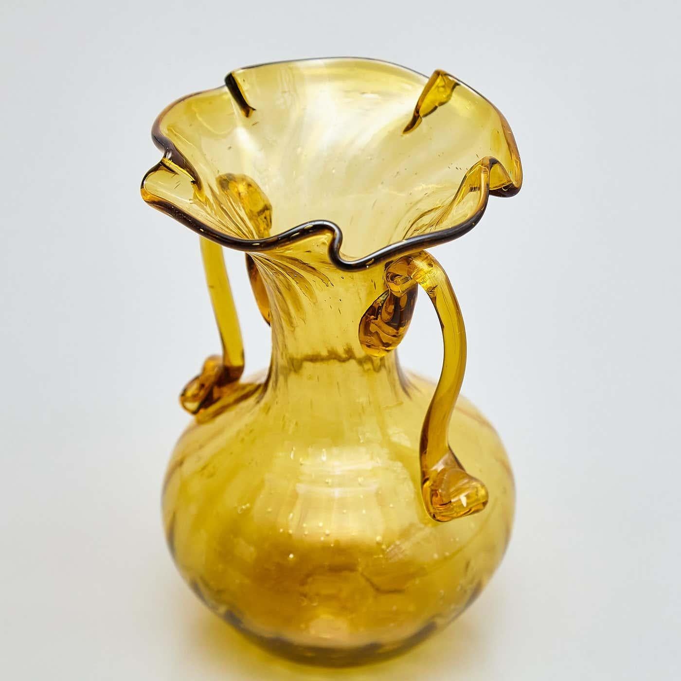 Rustic Extraordinary Yellow Blown Glass Vase - Early 20th Century