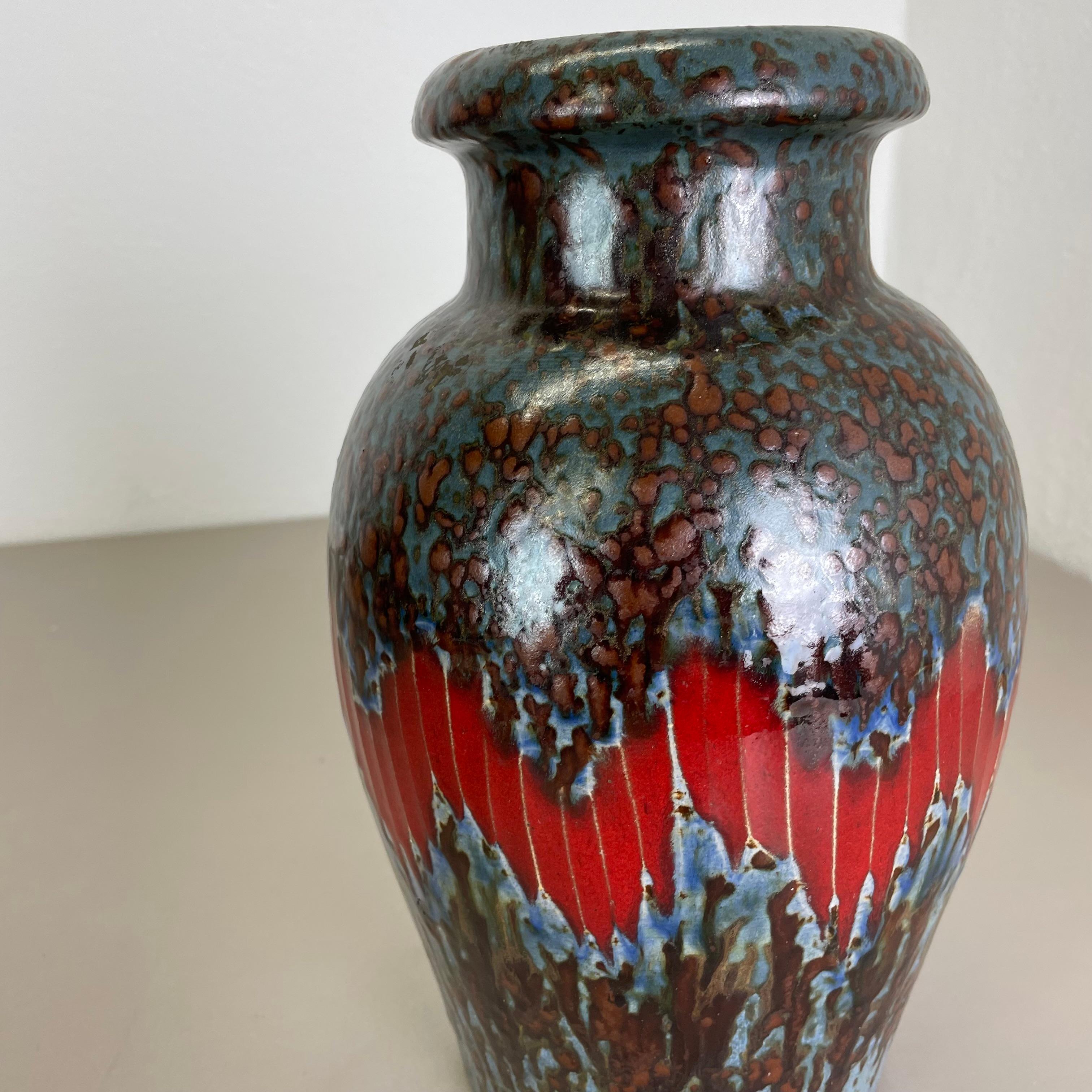 Extraordinaire vase en poterie de lave grasse Zig Zag Lora de Scheurich, Allemagne, années 1970 en vente 7