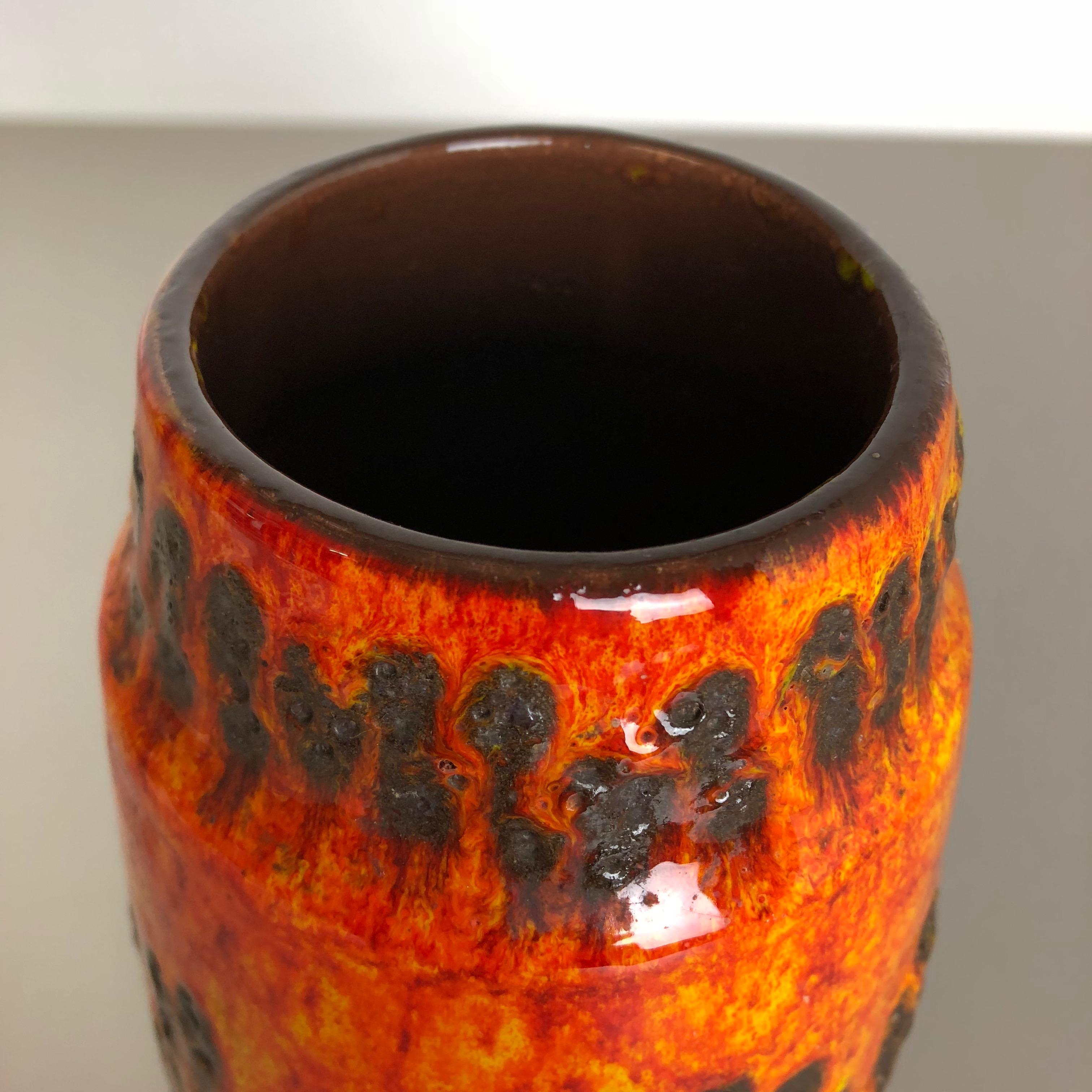 Extraordinary Zig Zag Pottery Fat Lava Vase Made by Scheurich, Germany, 1970s 2