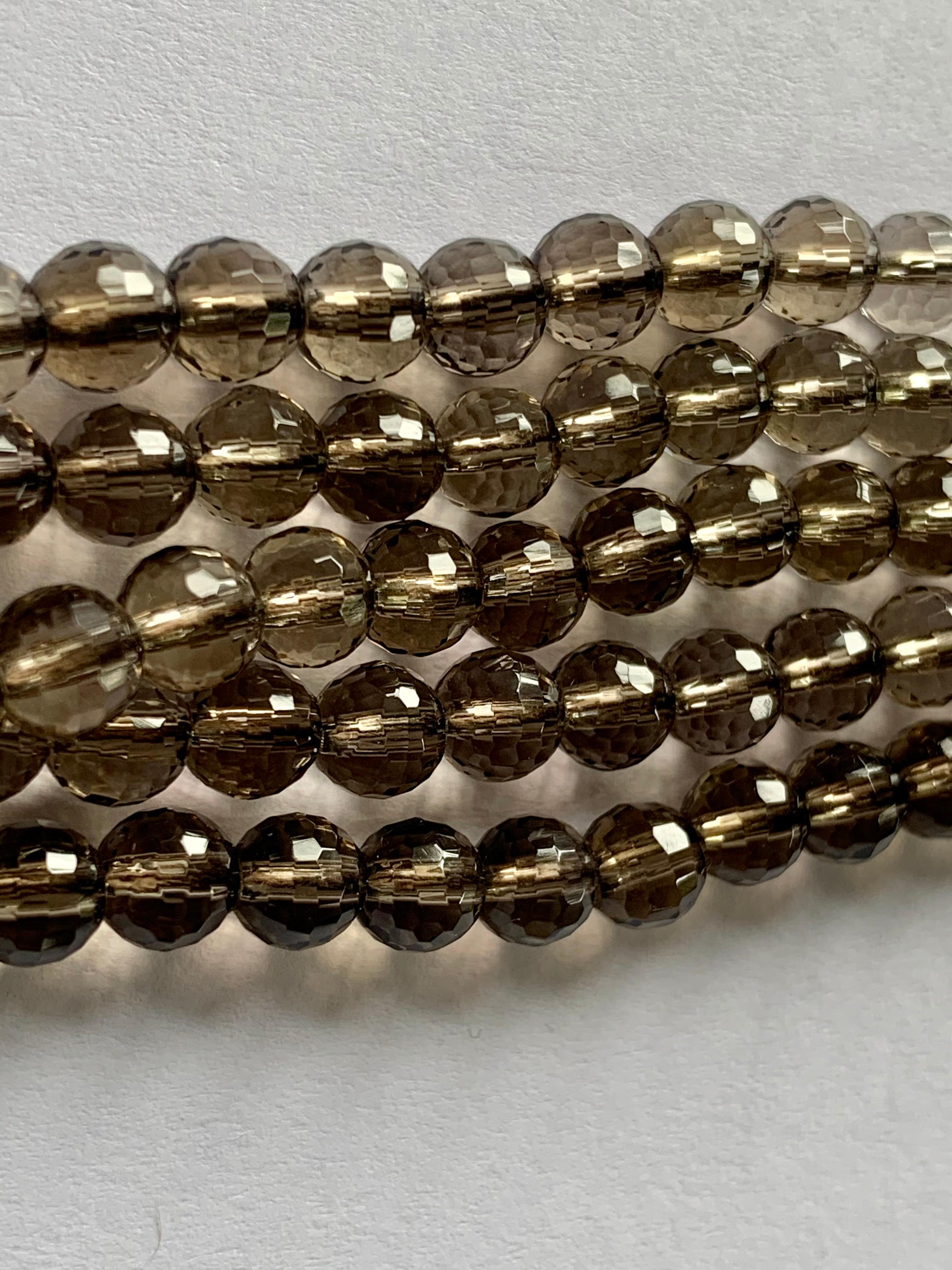 Extravagant 18 K Gold Necklace with Pendant Smoky Quartz Hematite and Diamonds For Sale 11