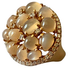 Extravagante bague cocktail en or rose 18 carats avec pierres de lune et diamants