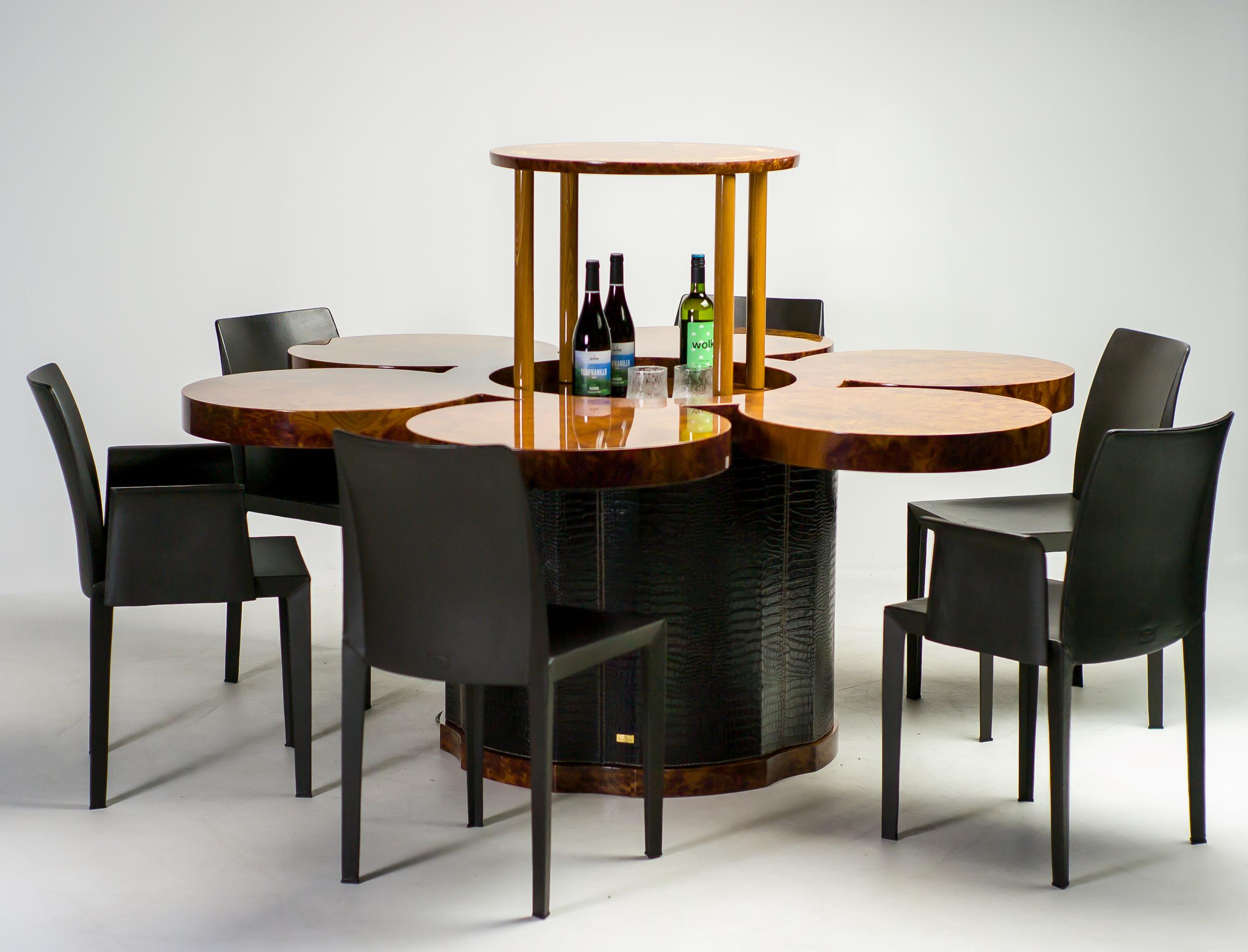 Extravaganter Formitalia Bar-Tisch aus Wurzelholz und Leder im Angebot 1
