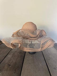 Extravagant straw hat Vincenti