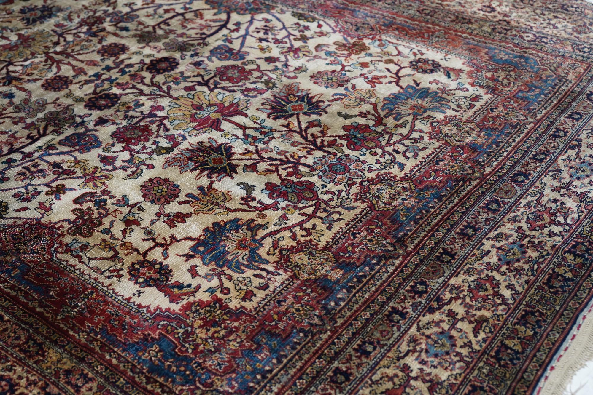 Extreamly Fine Antique and Rare Persian 100% Silk Senneh Rug For Sale 1