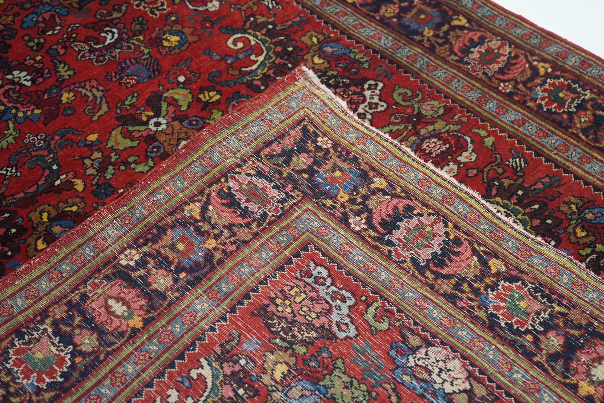 Extreamly Fine Antique Persian Halvai Bijar Rug 4'7'' x 7'0'' For Sale 5