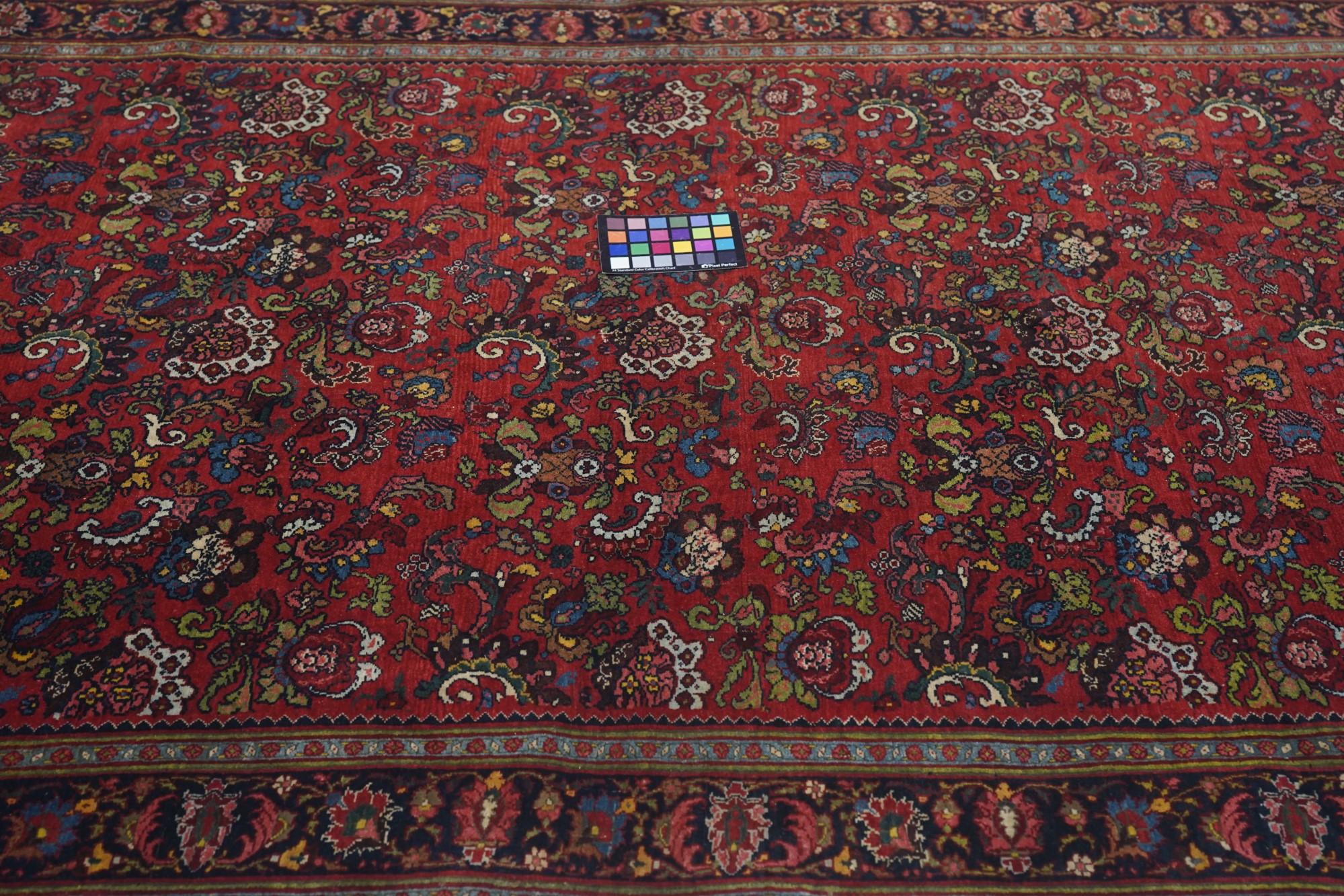 Extreamly Fine Antique Persian Halvai Bijar Rug 4'7'' x 7'0'' For Sale 3