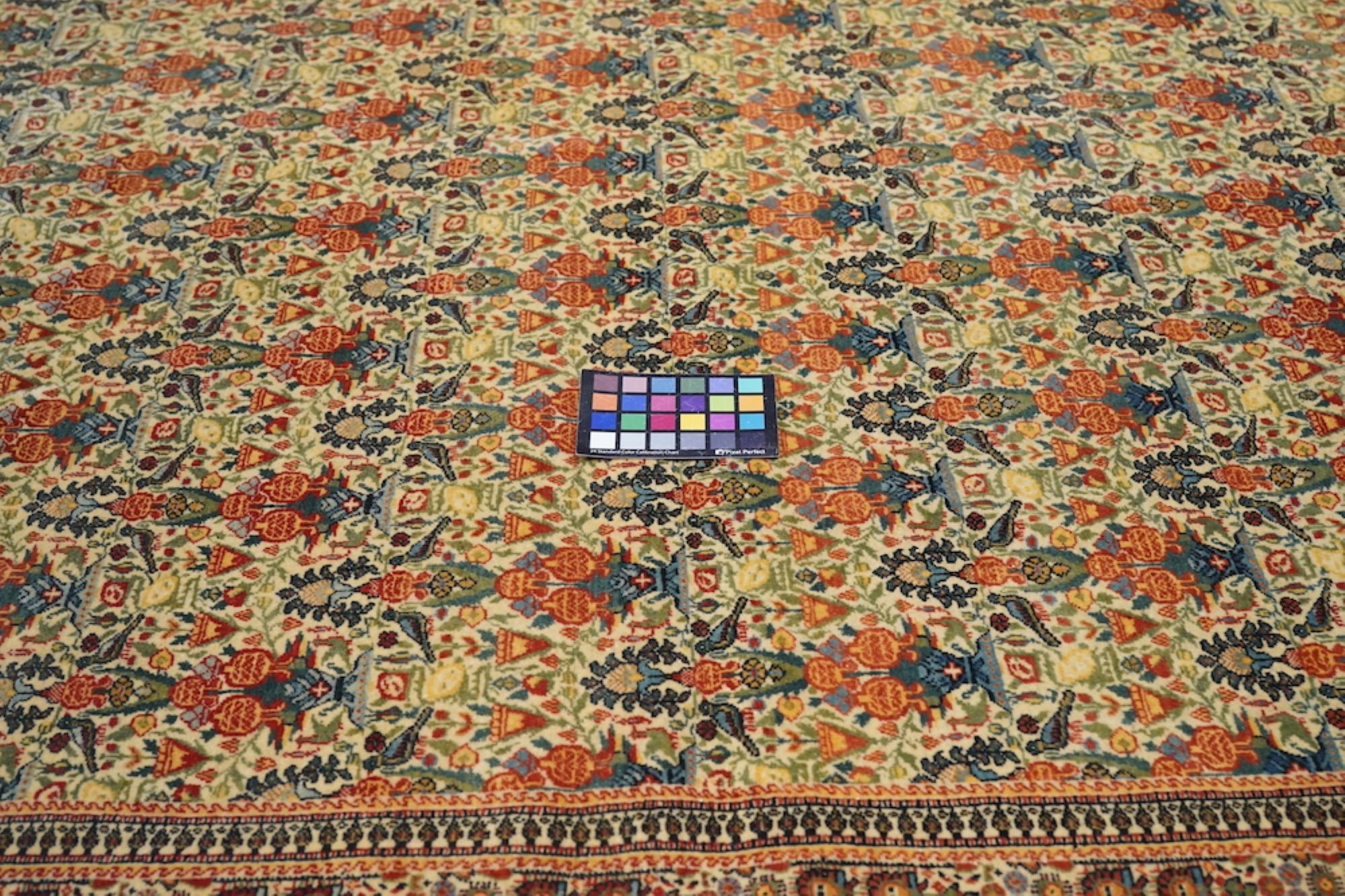 Extreamly Fine Antique Persian Tehran Rug 4'9'' x 6'8'' For Sale 4