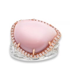 Extreamly Rare 23.32ct Natural Pink Conch Pearl & Pink Diamonds 18K Gold Ring