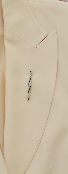 Extreme Art Deco Diamond and French Cut Onyx Brooch, circa 1920s in Platinum