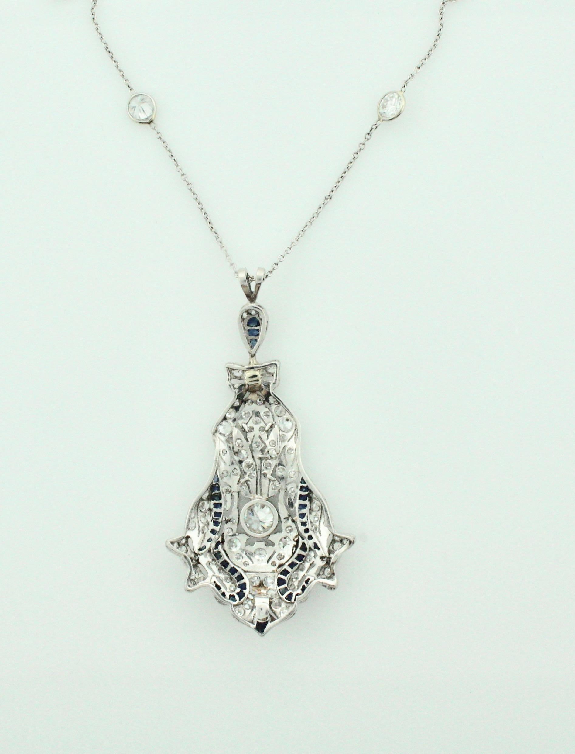Women's or Men's Extreme Art Deco Diamond and Sapphire Necklace in Platinum, circa 1930s
