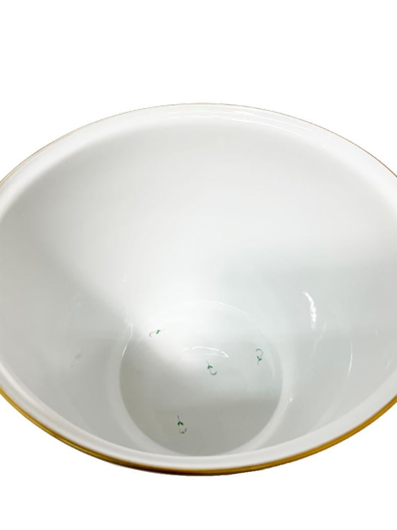 cache pot chinois