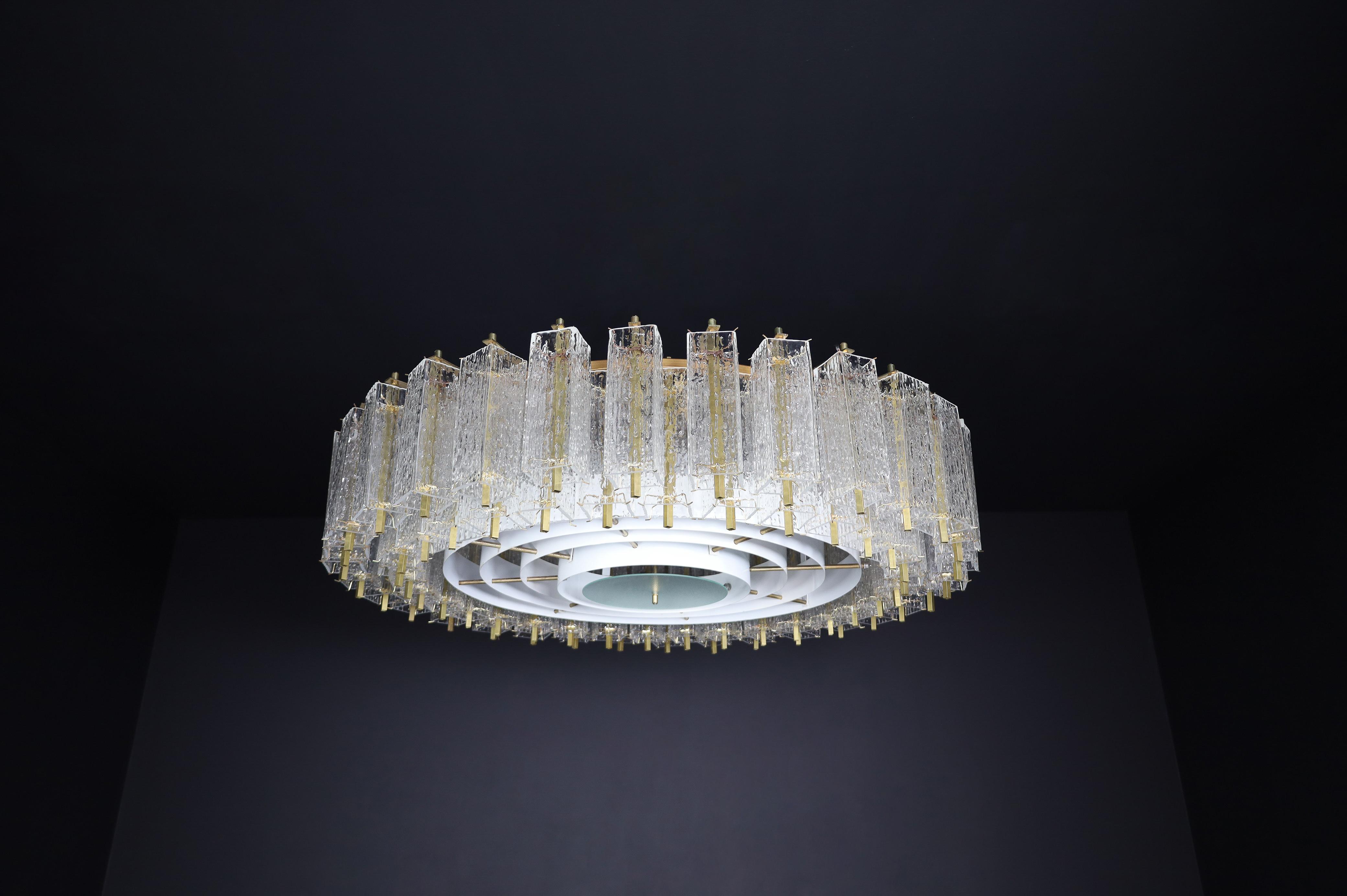 Large Midcentury Chandelier in Structured Glass and Brass, Europe 1960s For Sale 5