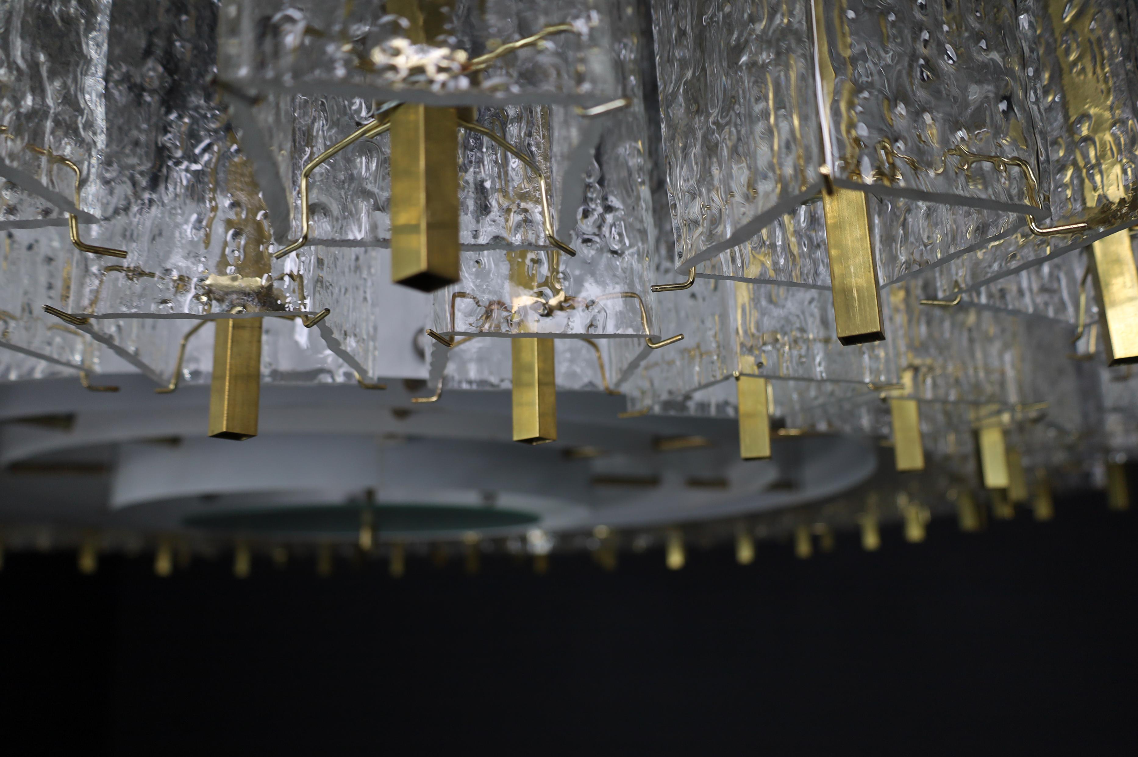 Large Midcentury Chandelier in Structured Glass and Brass, Europe 1960s For Sale 3