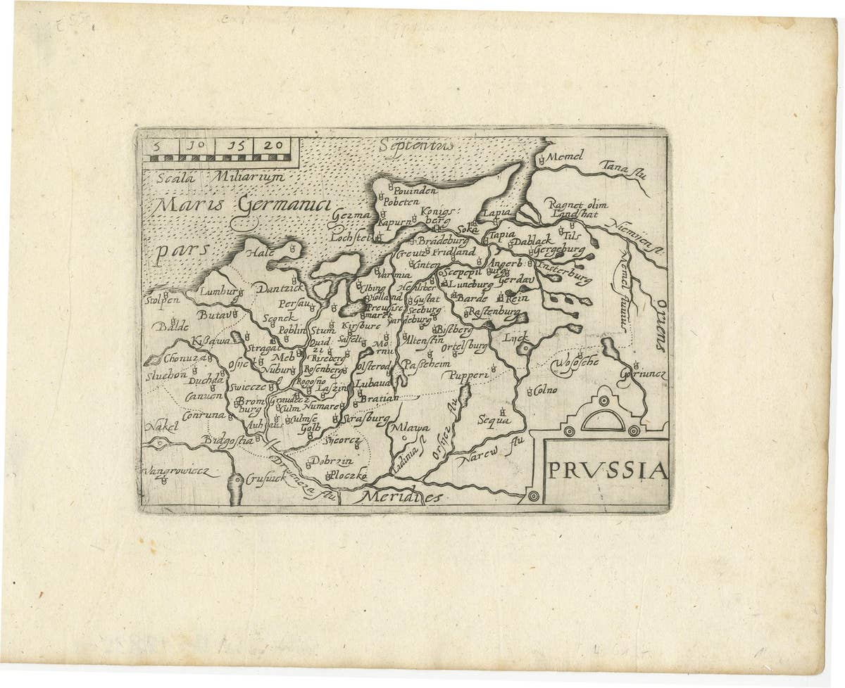 Extremele Rare, Original Miniature Map of Prussia, ca.1640