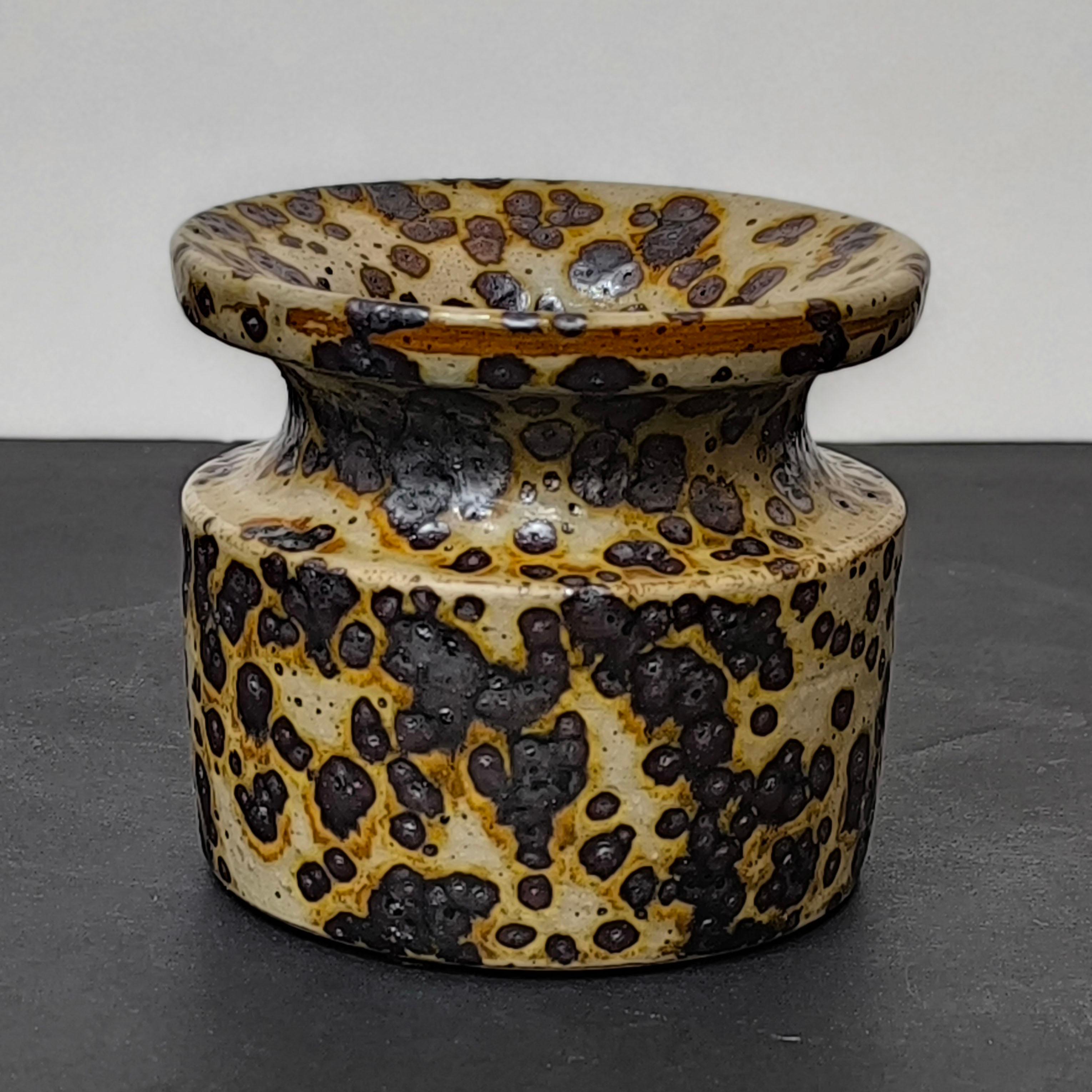 Late 20th Century Extremely Beautiful Stoneware Jar by Swedish Ceramist Claes Thell, Sweden 1978 For Sale