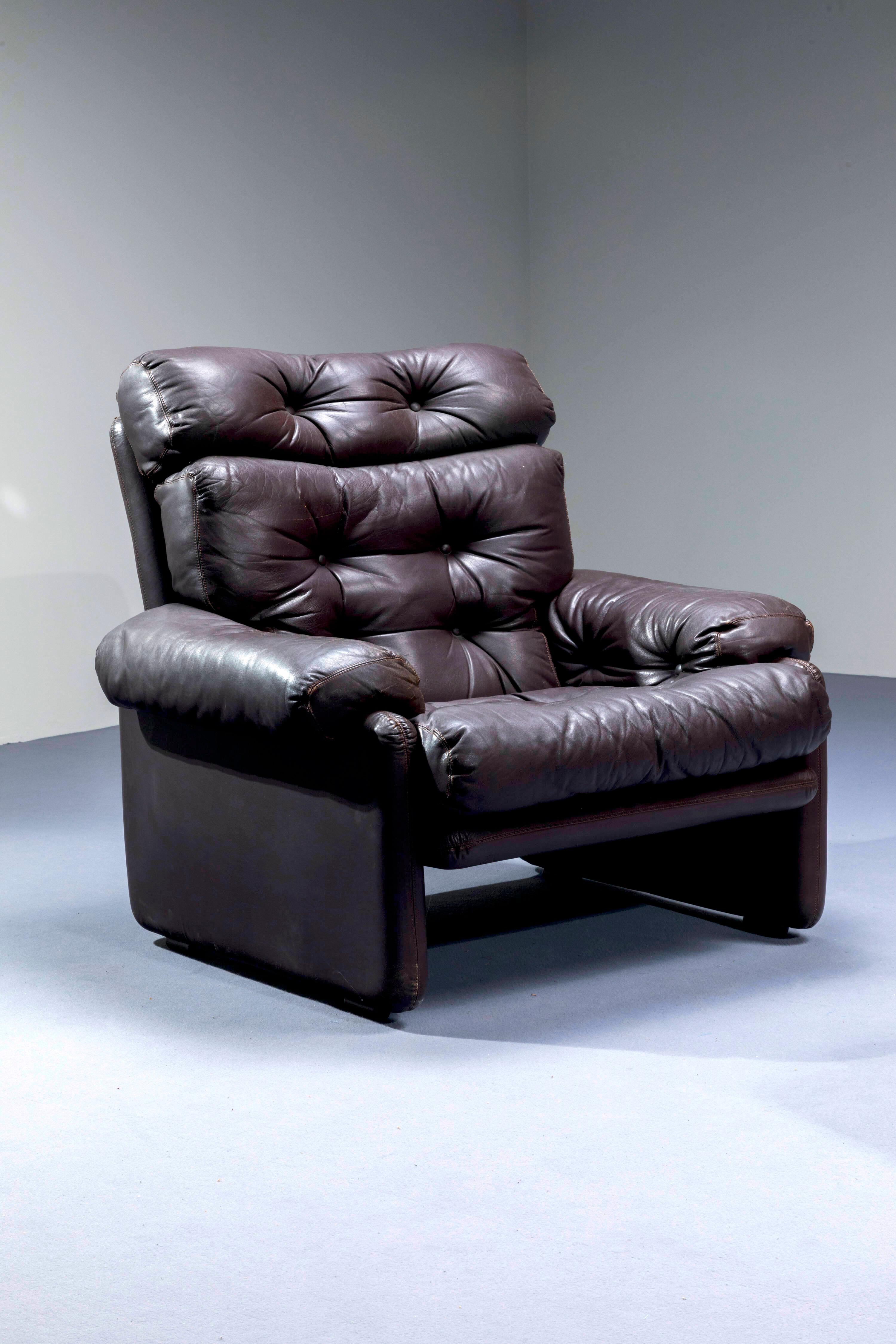 Milieu du XXe siècle Paire de fauteuils extrêmement confortables par Afra e Tobia Scarpa Italie 70' en vente
