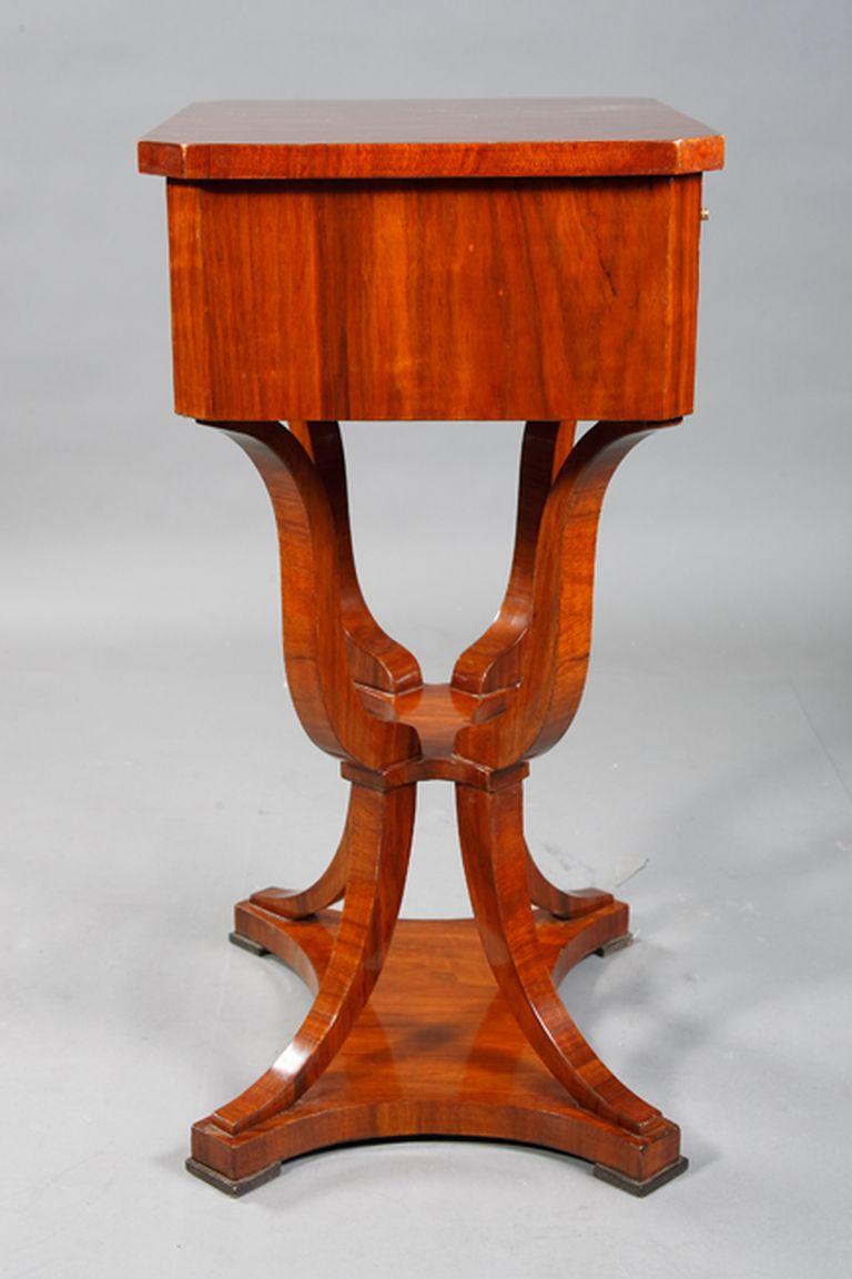 Veneer Extremely Decorative Sewing Table in the Biedermeier Style For Sale