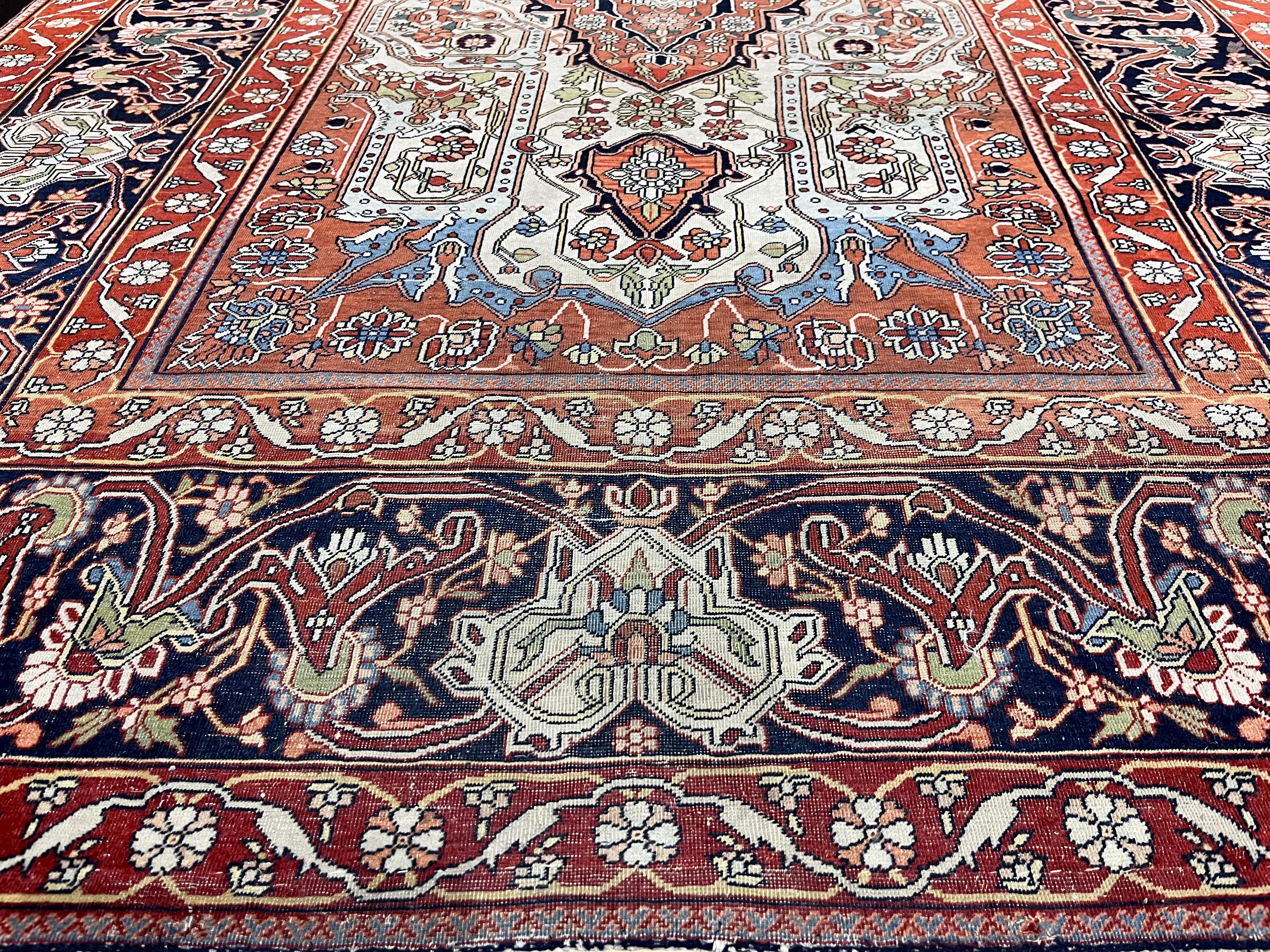 Perse Très beau tapis ancien persan Mohtasham Kashan 4'6