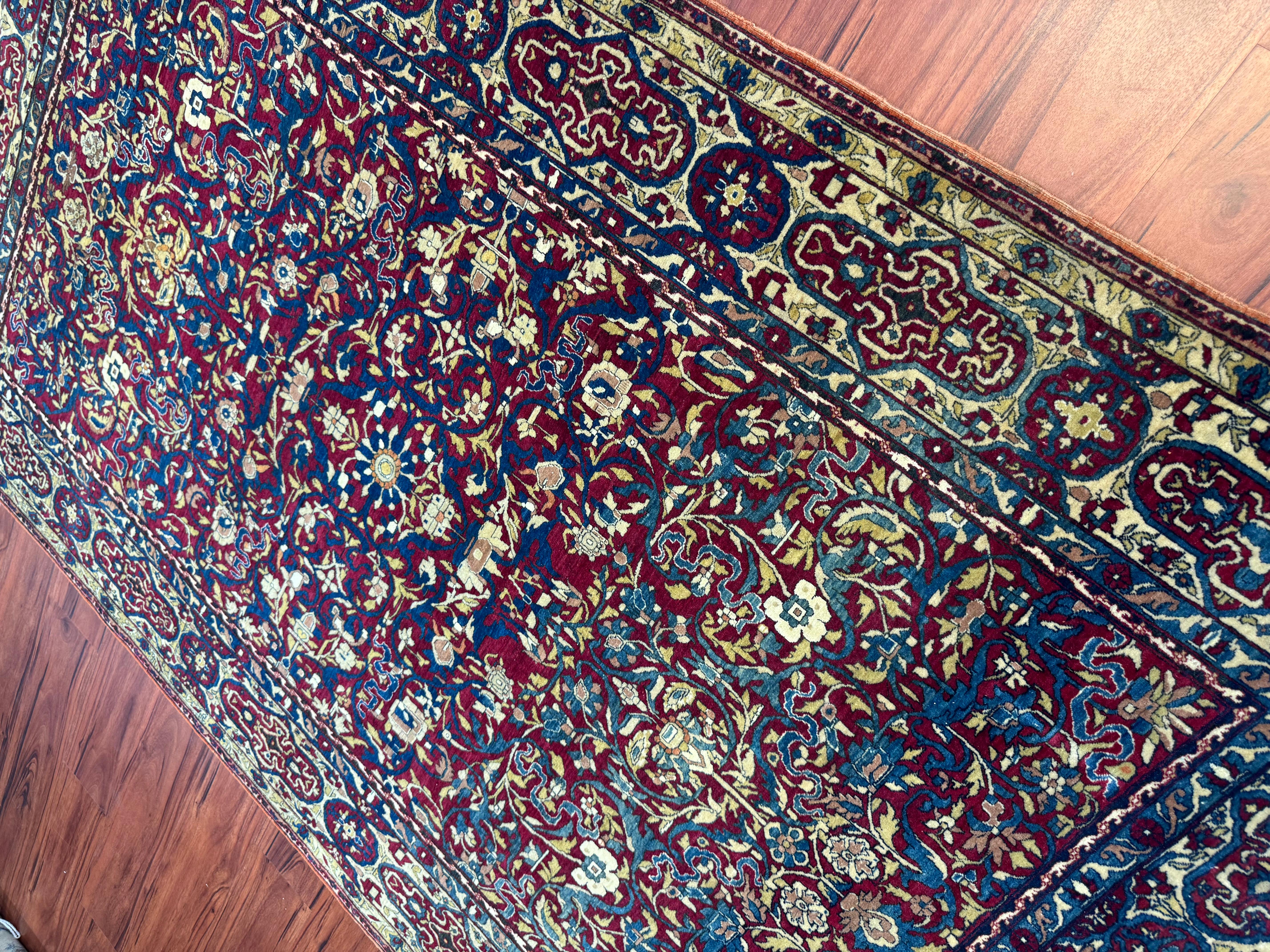 Extremely Fine Antique Persian Tehran Rug In Excellent Condition For Sale In Gainesville, VA