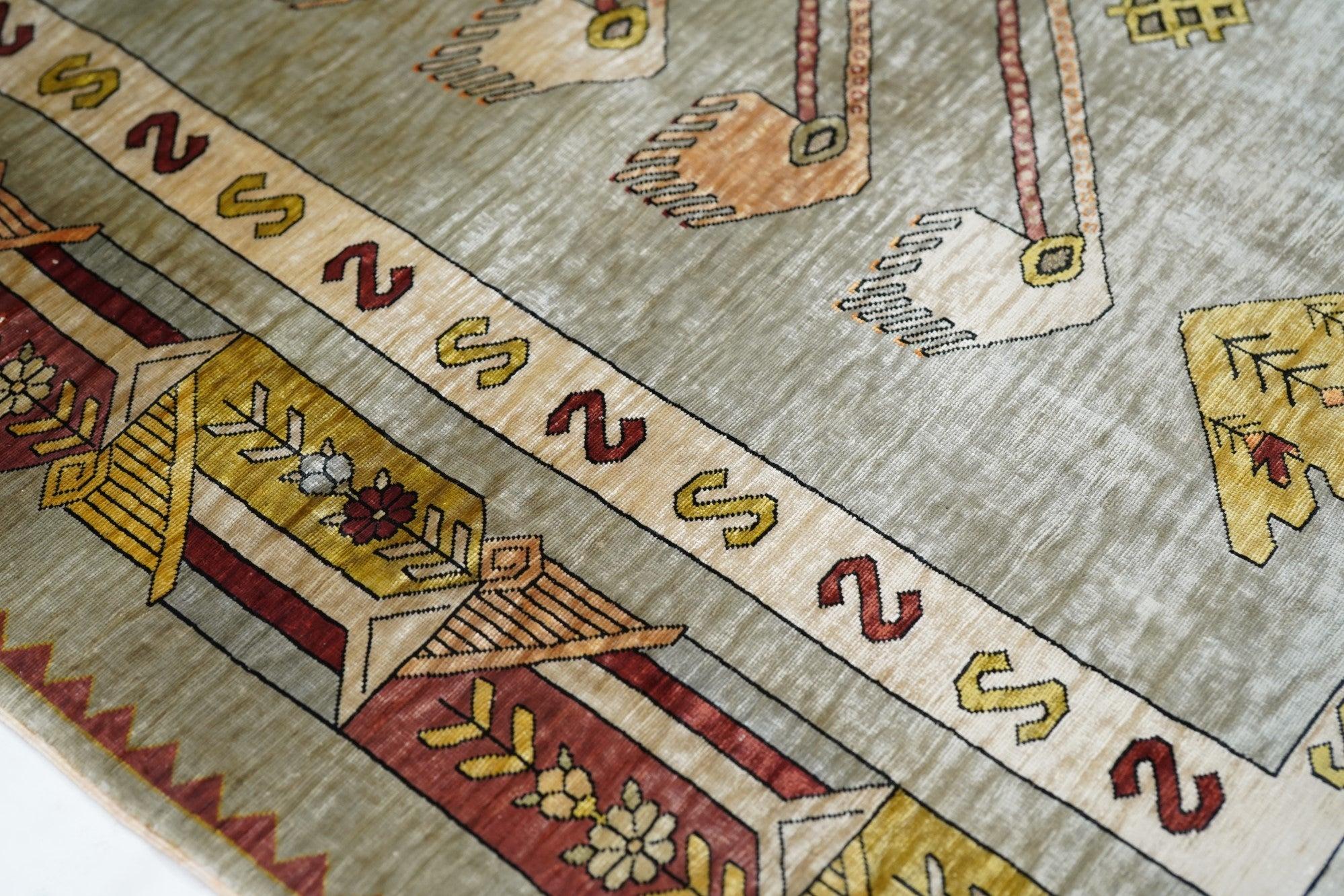Extremely Fine Antique Turkish Silk Hereke Rug 2'6'' x 3'5'' For Sale 1