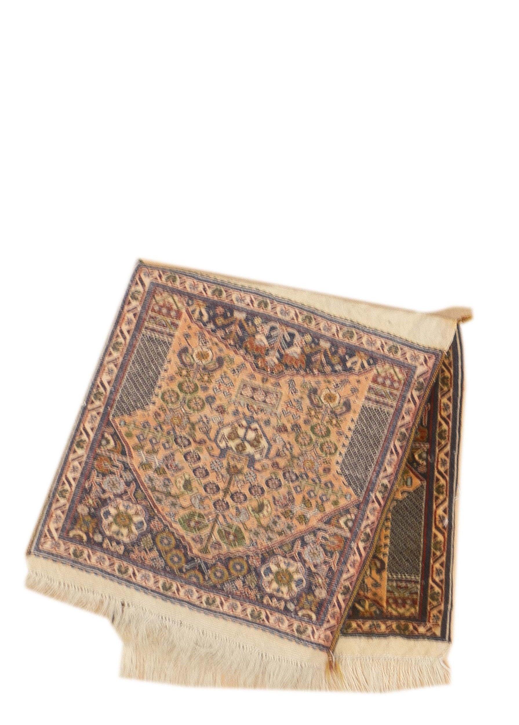 Extremely Fine Double Saddle Bag befestigt persischen Gaschgai 1'3'' x 2'8''. Die besten Nomadenteppiche aus SW-Persien, Provinz Fars, meist in Streuformaten. Geometrische Gabbehs, Löwenteppiche, adaptierte persische Kurvenstile. Einige gut gewebte