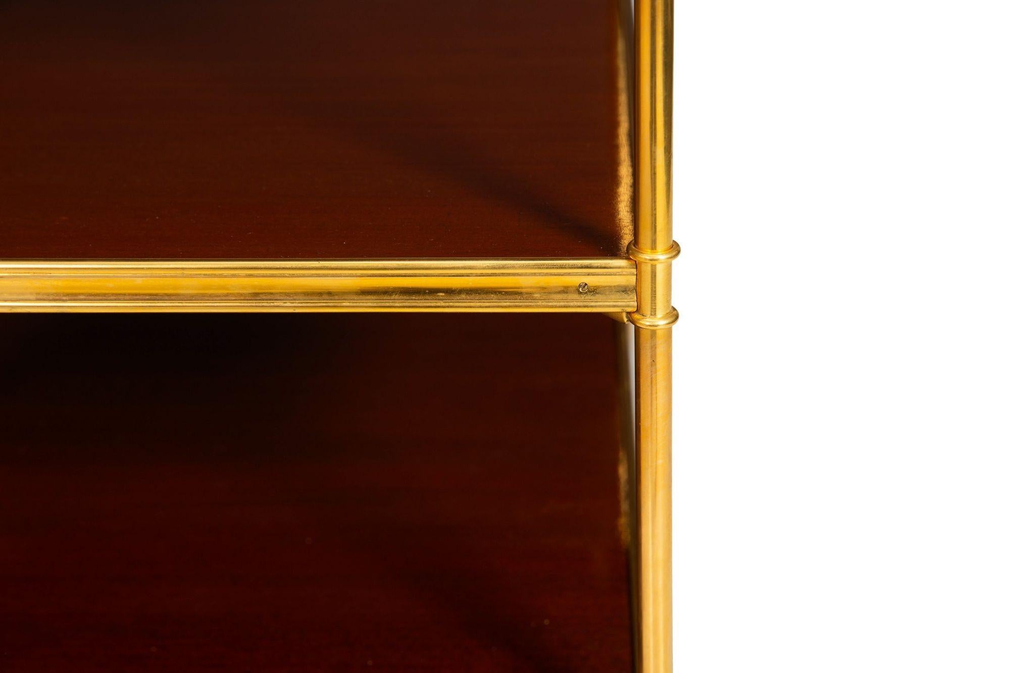Paire de tables d'appoint à trois niveaux en acajou et bronze extrêmement fine, Jansen attr. 4