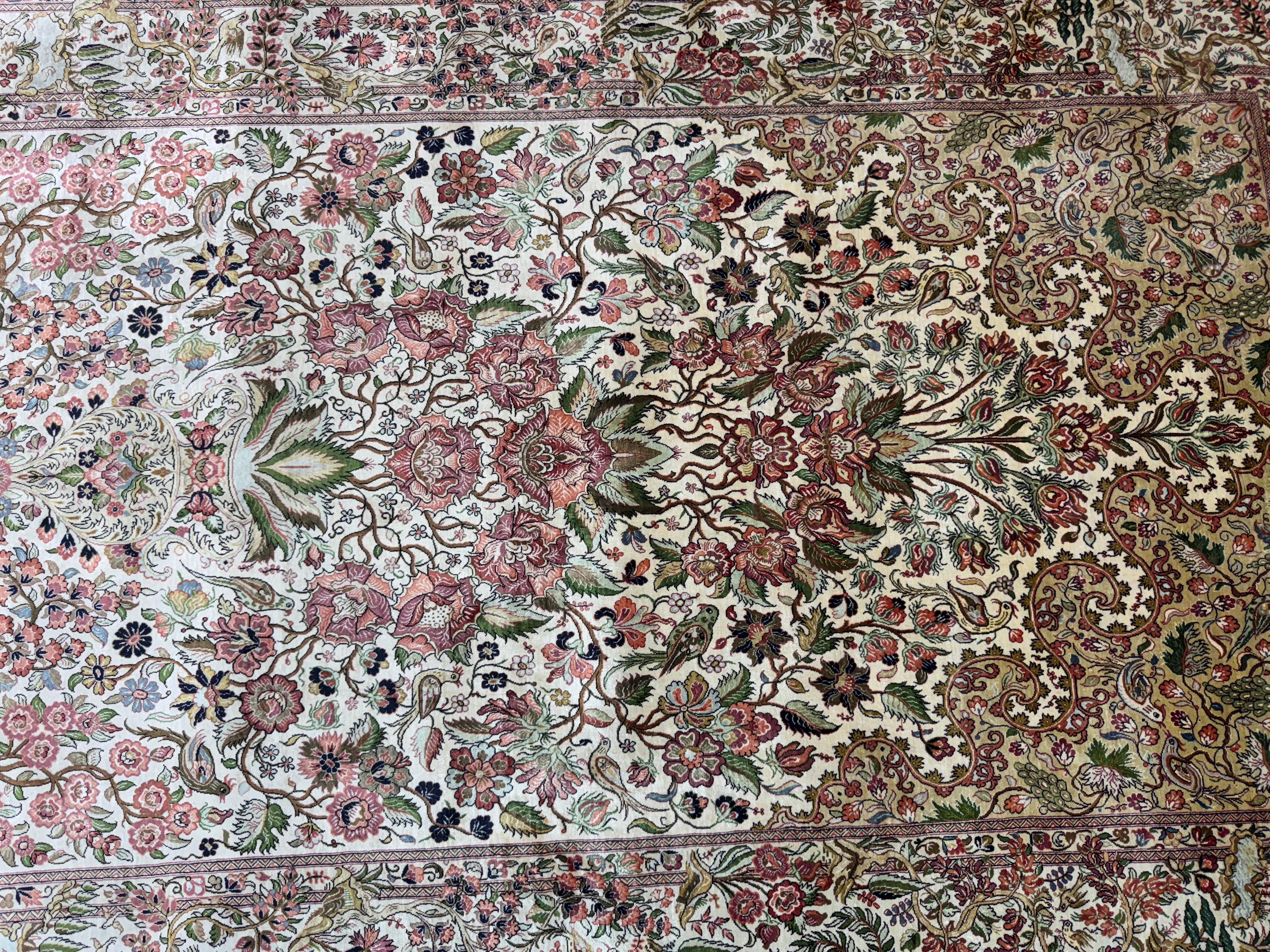 Tappeto persiano Isfahan estremamente pregiato in vendita 9