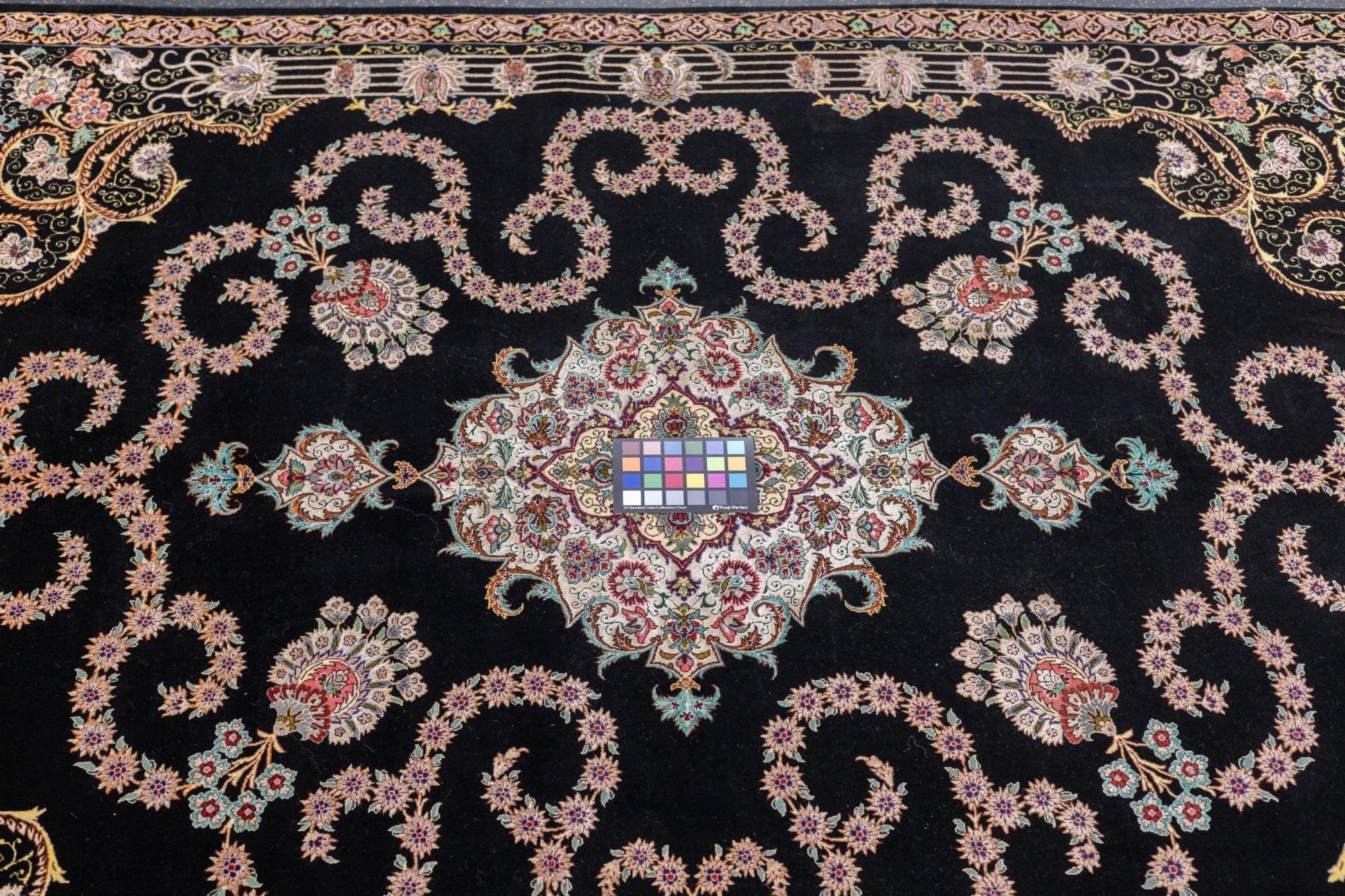 Äußerst feiner persischer Isfahan-Teppich aus Wolle und Seide 5'3'' x 6'10'' im Angebot 6
