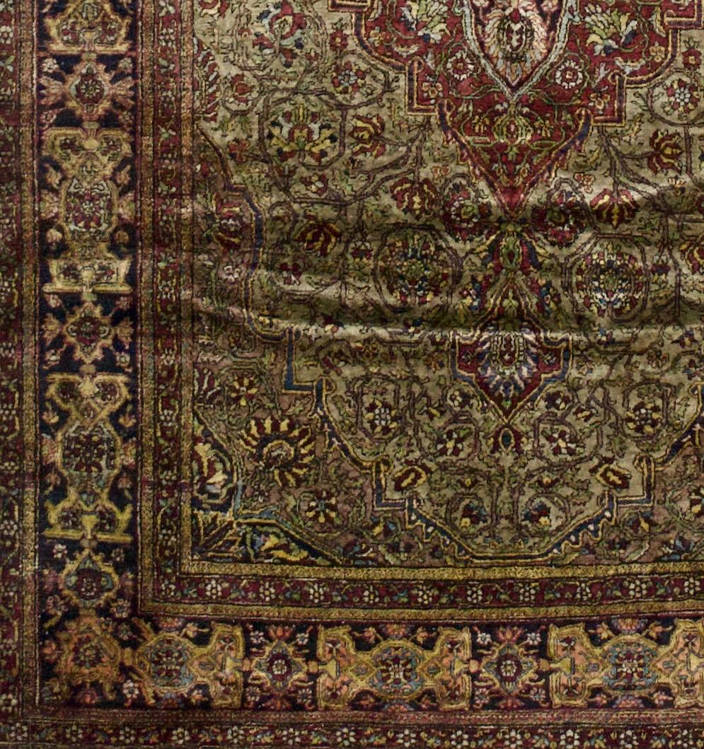 Persiano Estremamente  Tappeto persiano di seta Kashan tessuto da un maestro tessitore in vendita