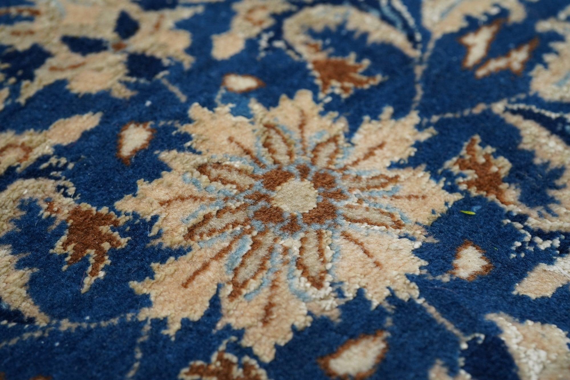 Extremely Fine Persian Nain HabibianRrug Wool & Silk 8'3'' x 11'9'' For Sale 4