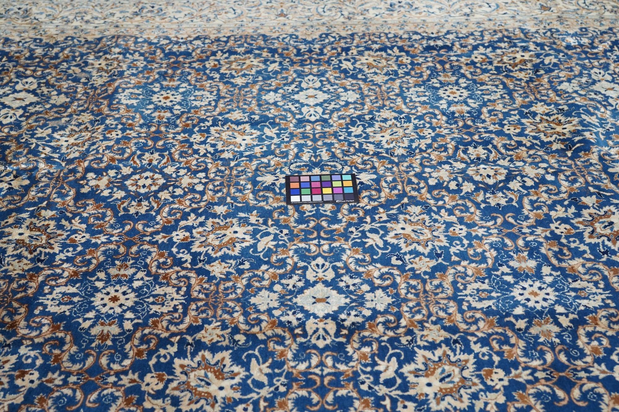 Extremely Fine Persian Nain HabibianRrug Wool & Silk 8'3'' x 11'9'' For Sale 5