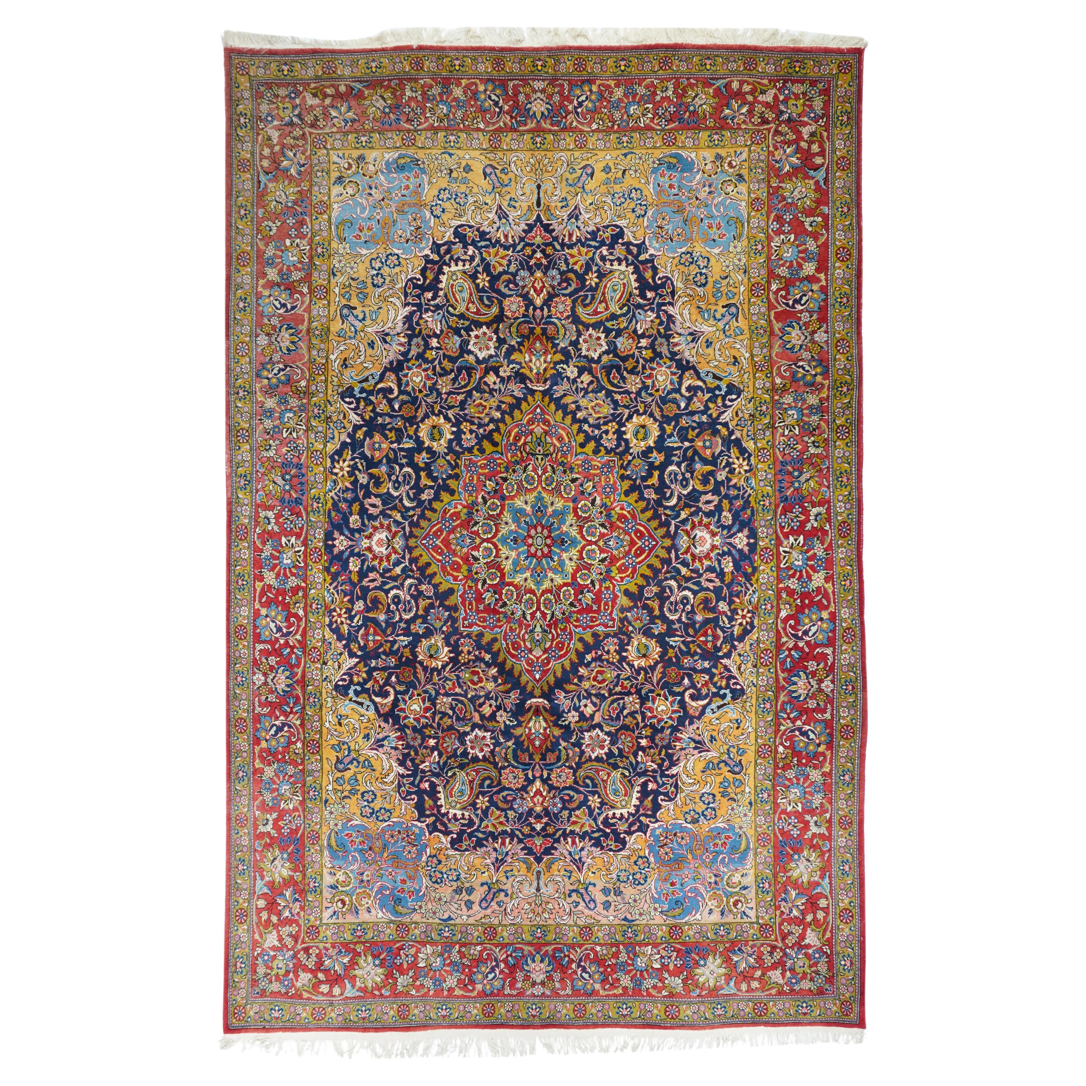Äußerst feiner persischer Qum-Teppich 7'0" x 10'0"